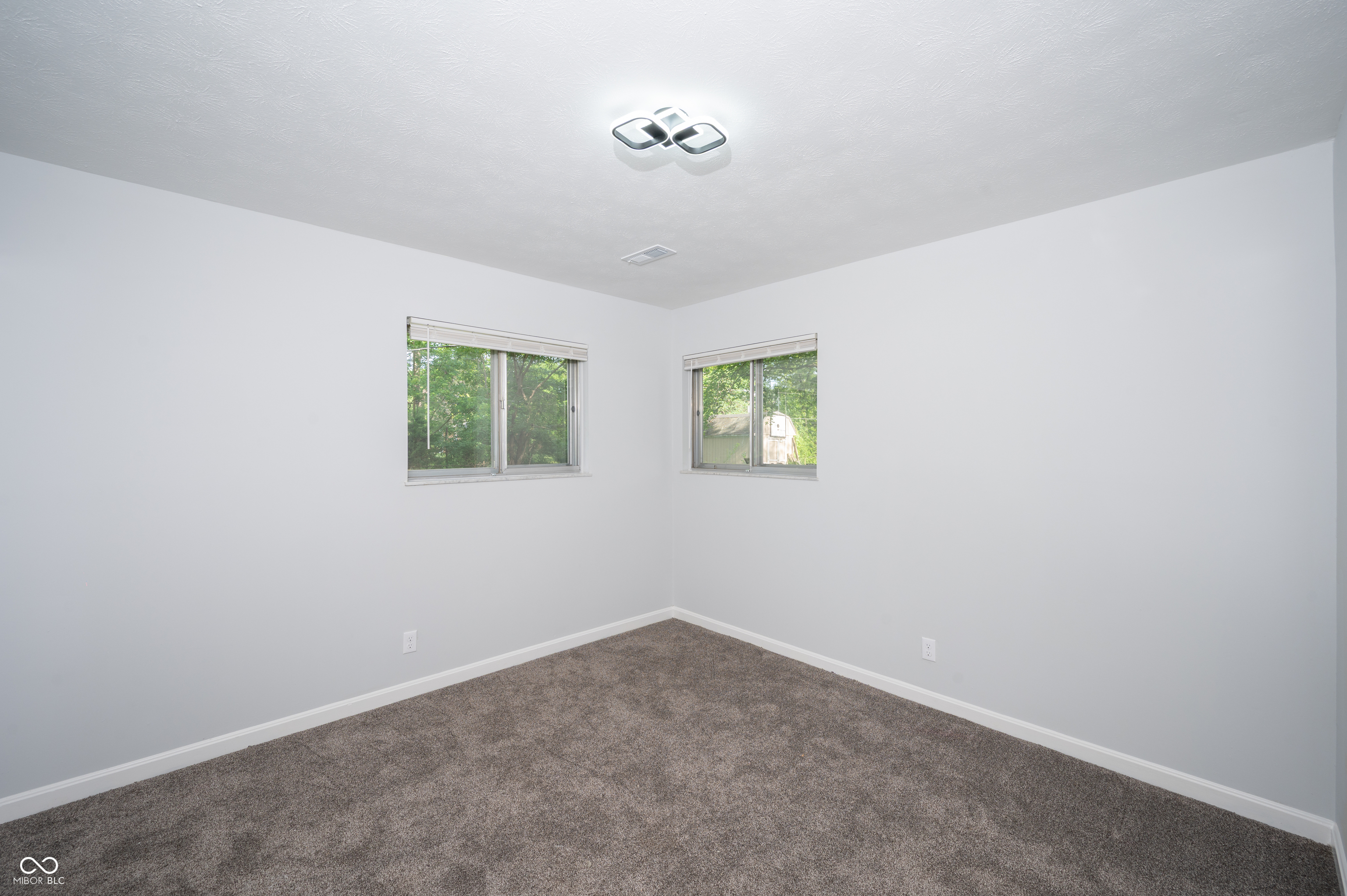 6017 Northland Road