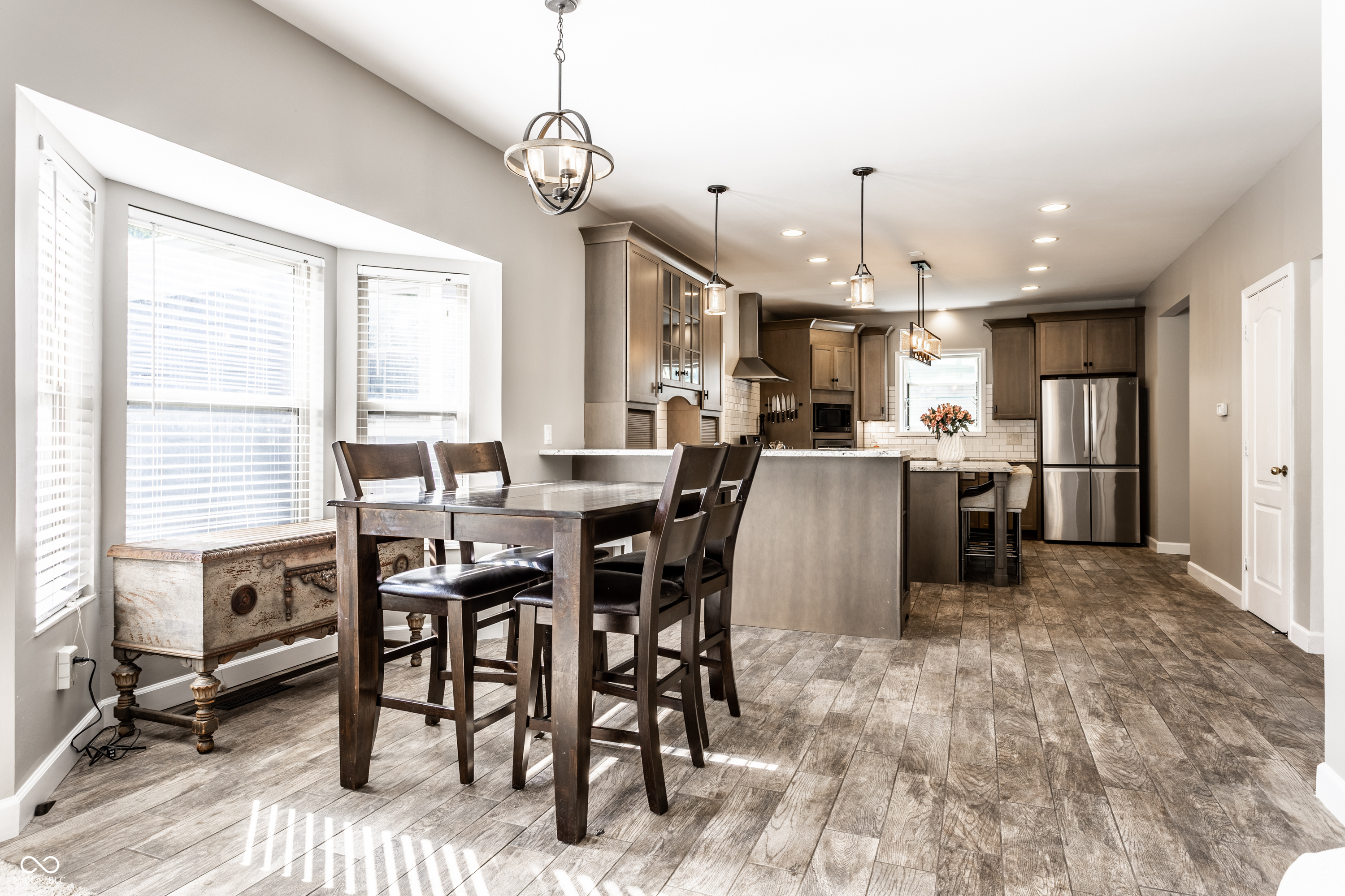 8688 Buffett Parkway