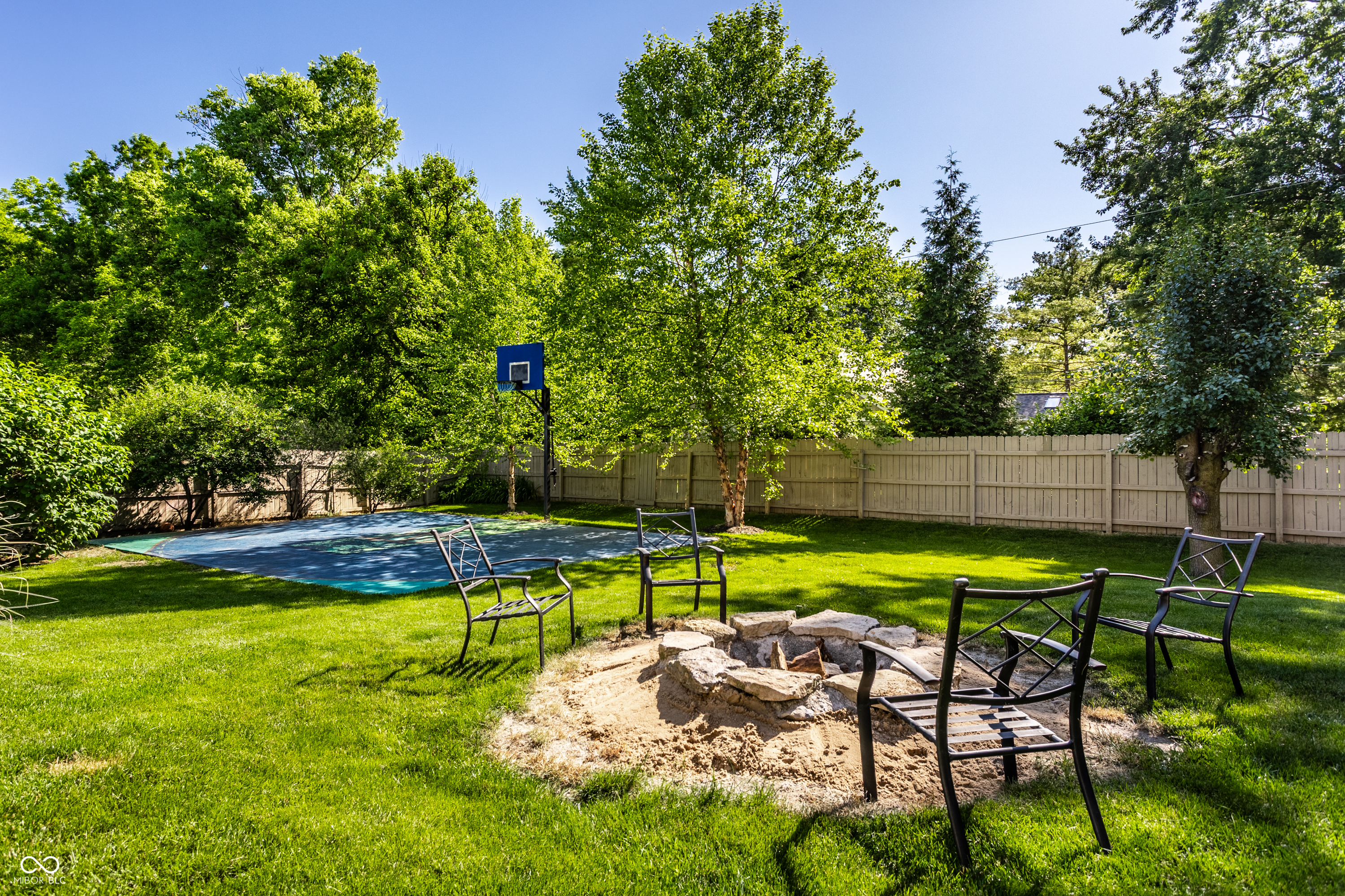 8688 Buffett Parkway