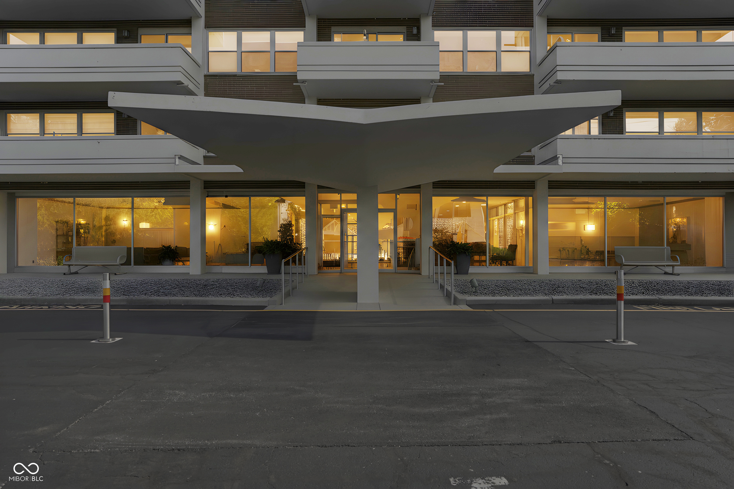 25 E 40th Street Unit: APT 6B