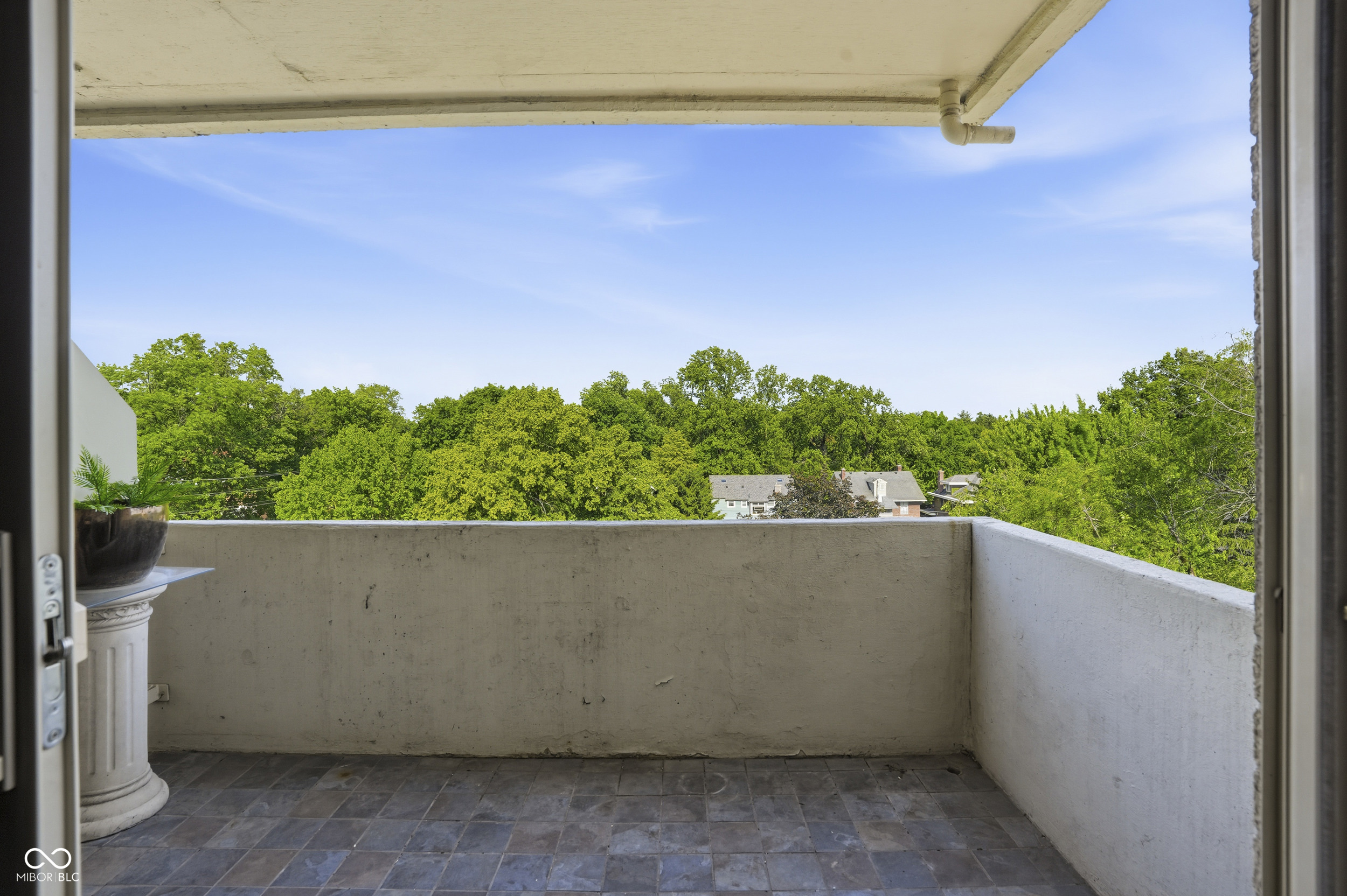 25 E 40th Street Unit: APT 6B