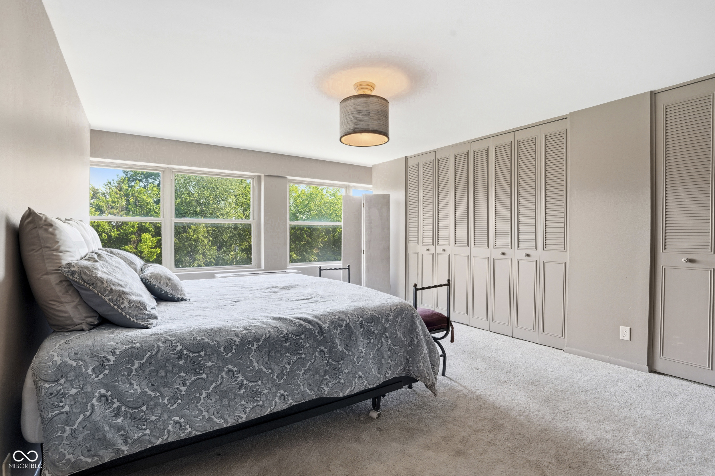 25 E 40th Street Unit: APT 6B