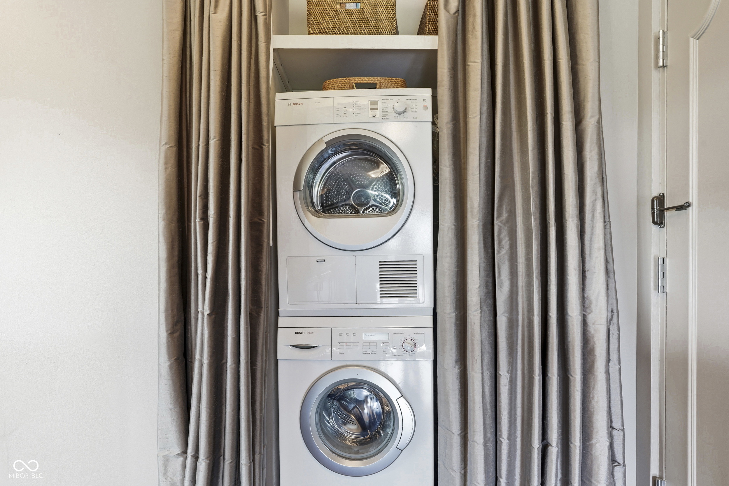25 E 40th Street Unit: APT 6B