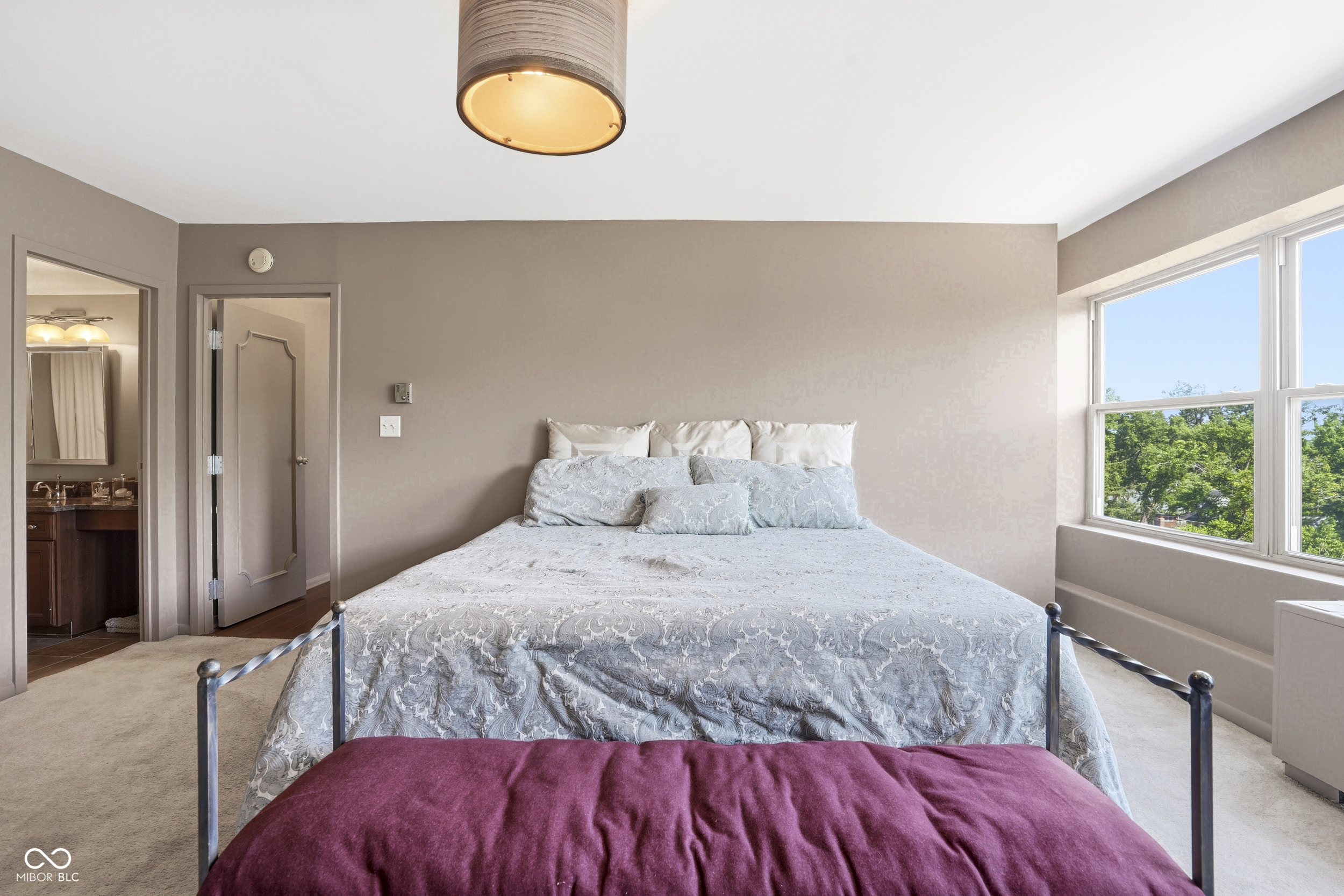 25 E 40th Street Unit: APT 6B