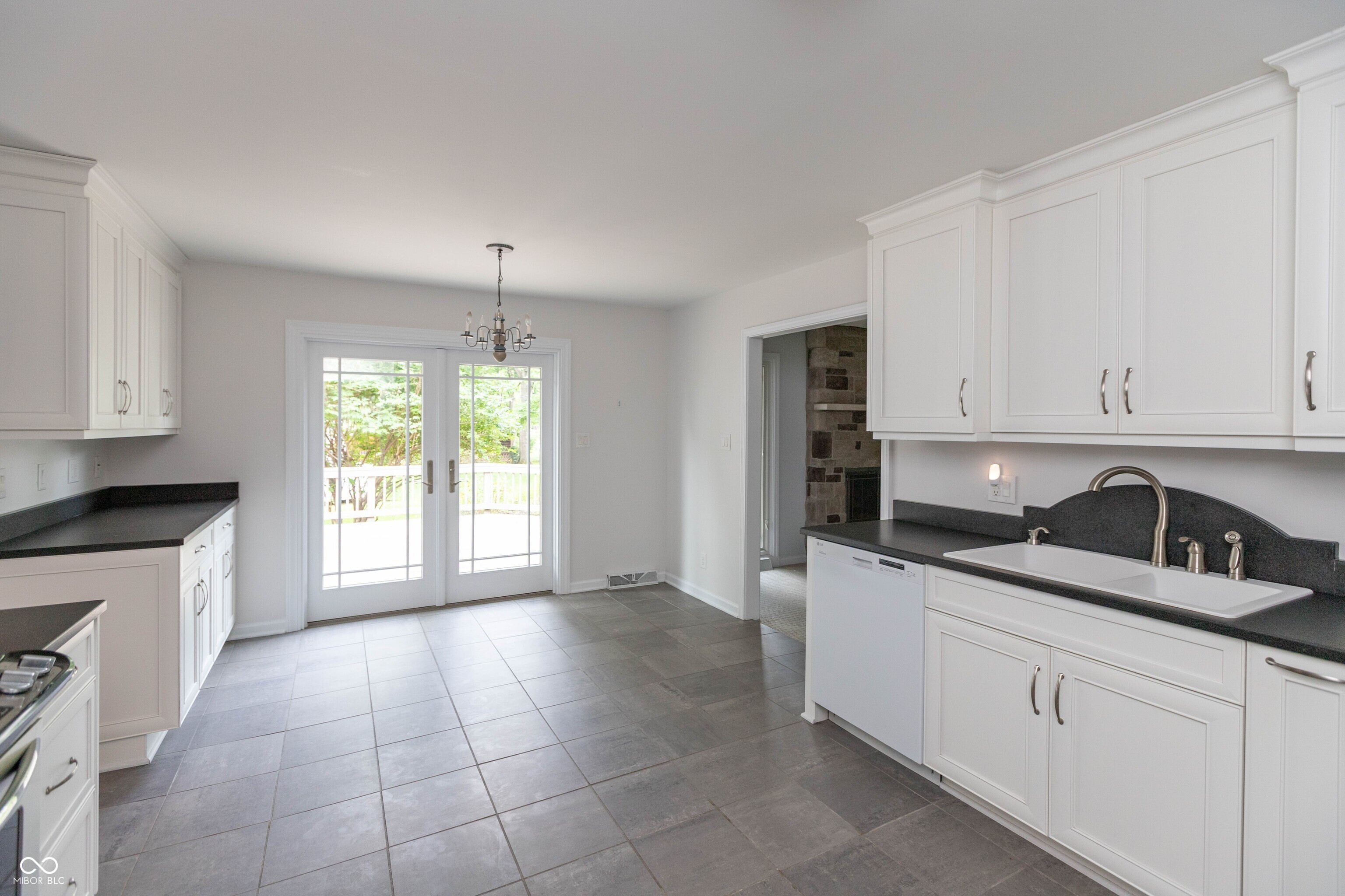 7454 Avalon Trail Road