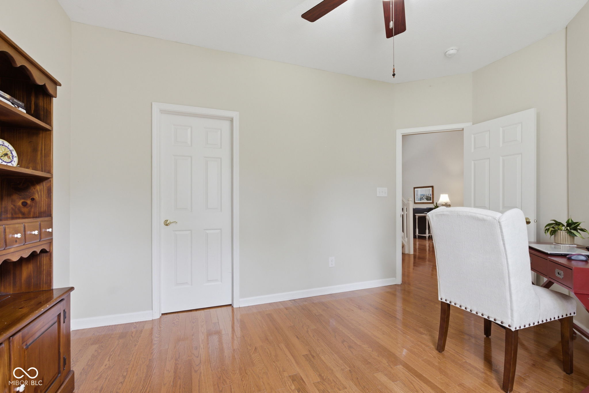 5813 Spruce Knoll Court