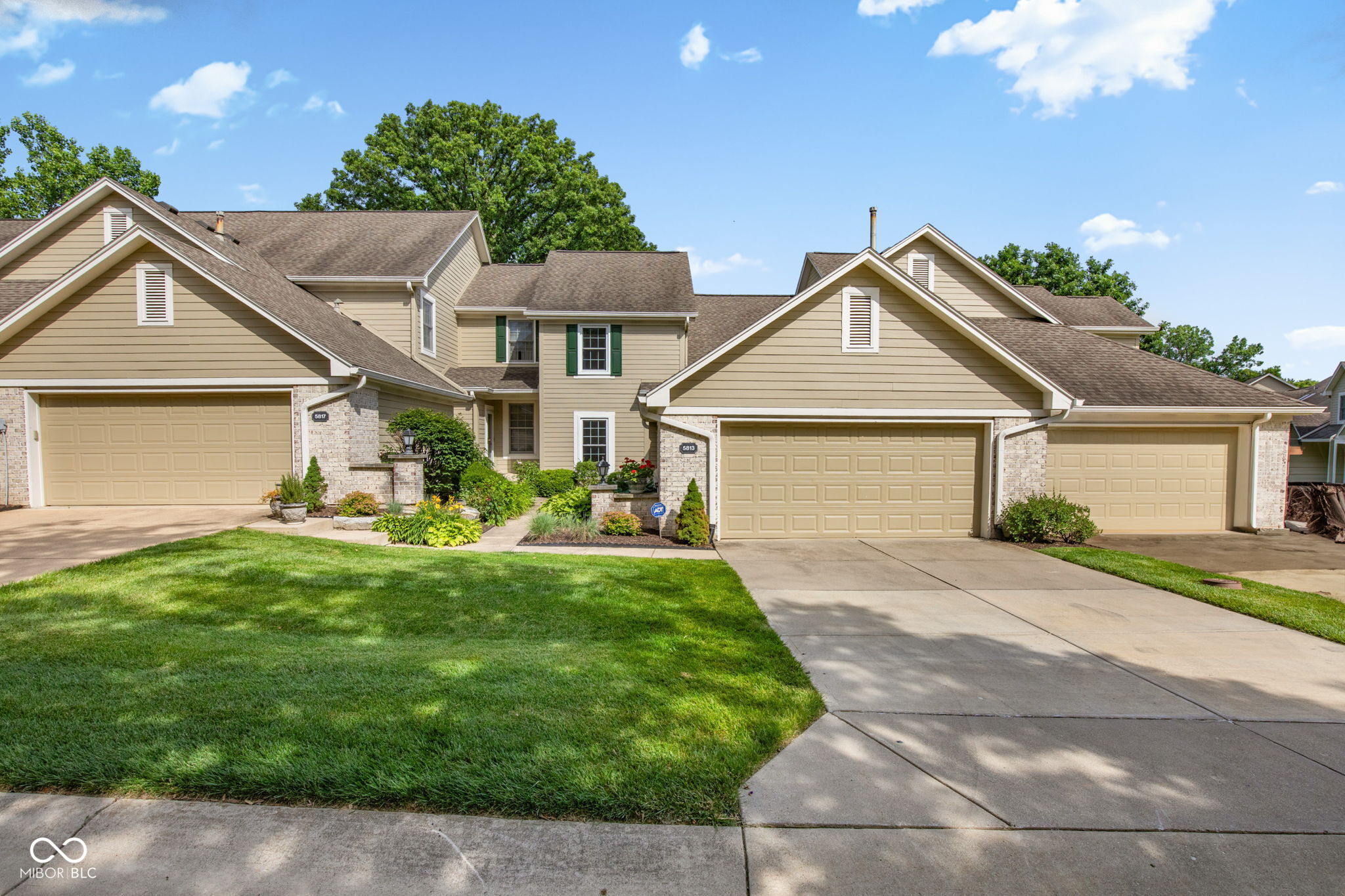 5813 Spruce Knoll Court