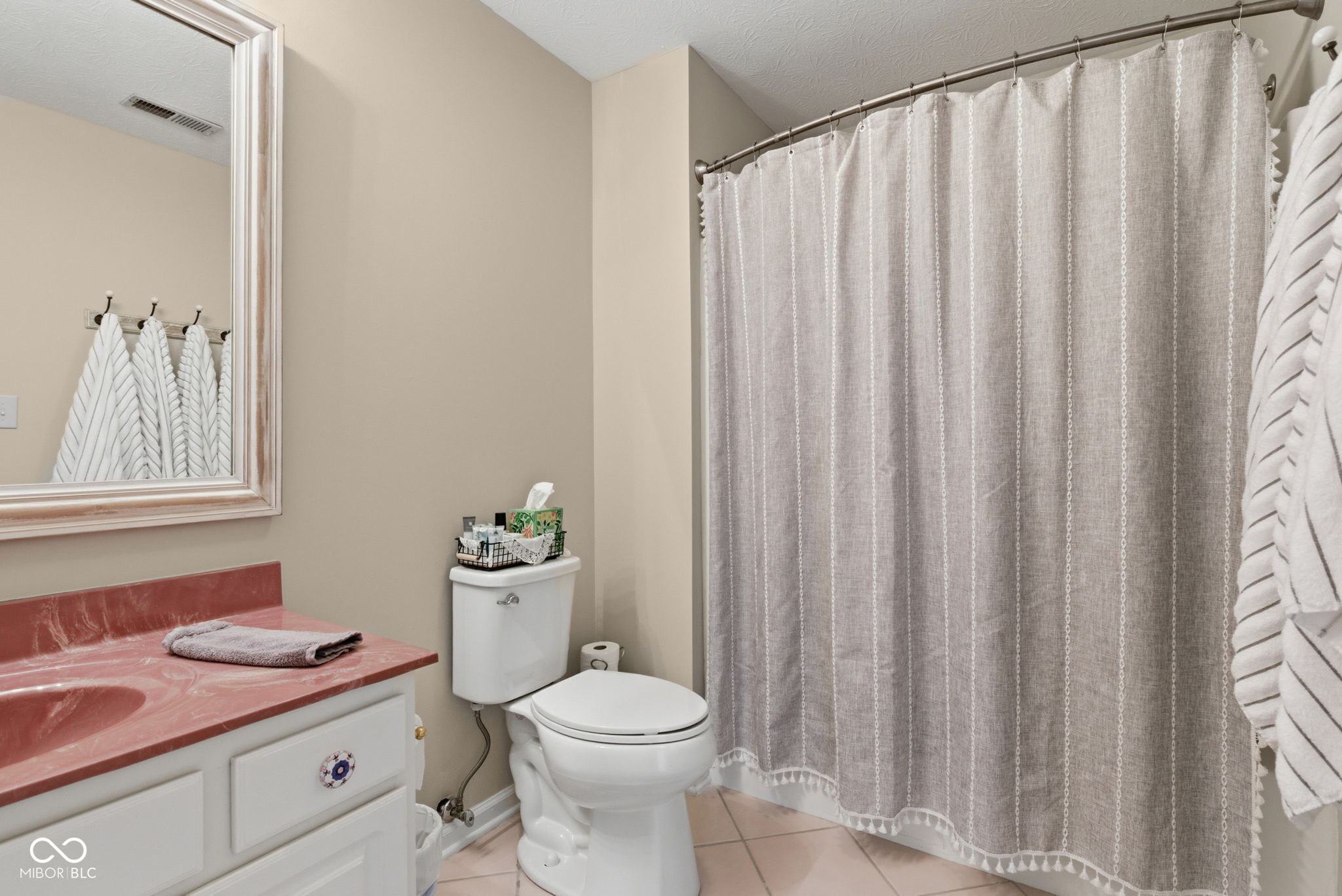 5813 Spruce Knoll Court