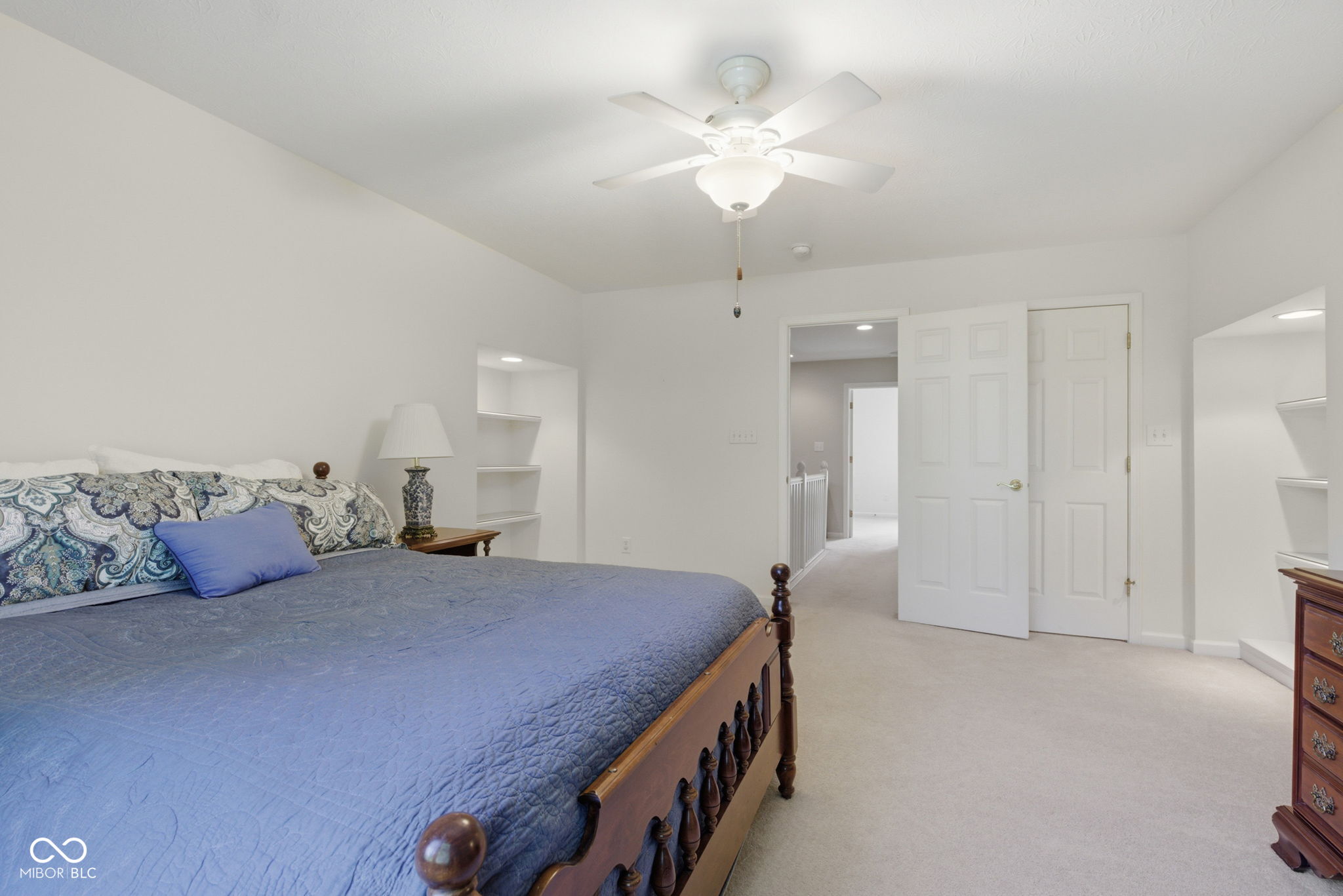 5813 Spruce Knoll Court