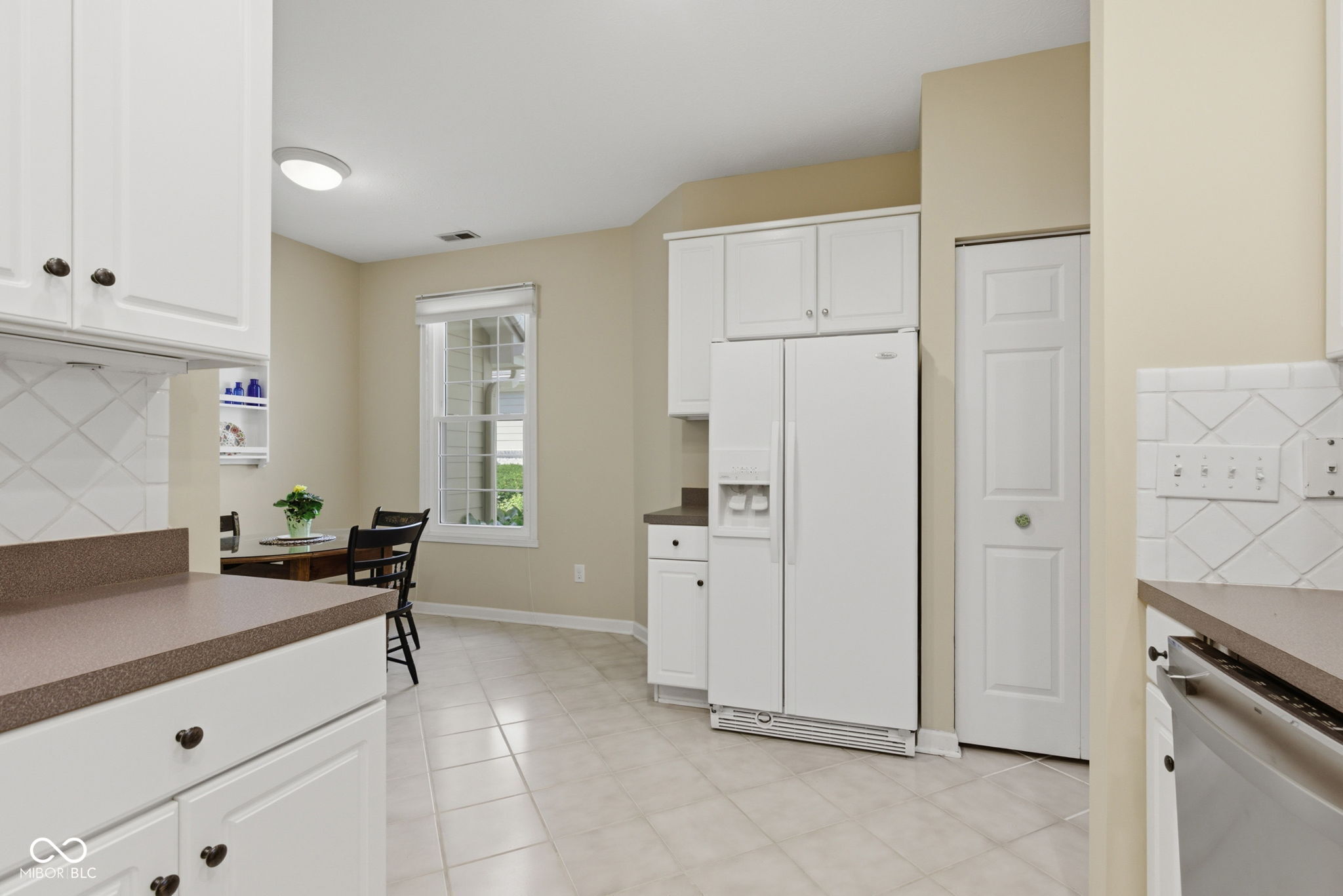 5813 Spruce Knoll Court