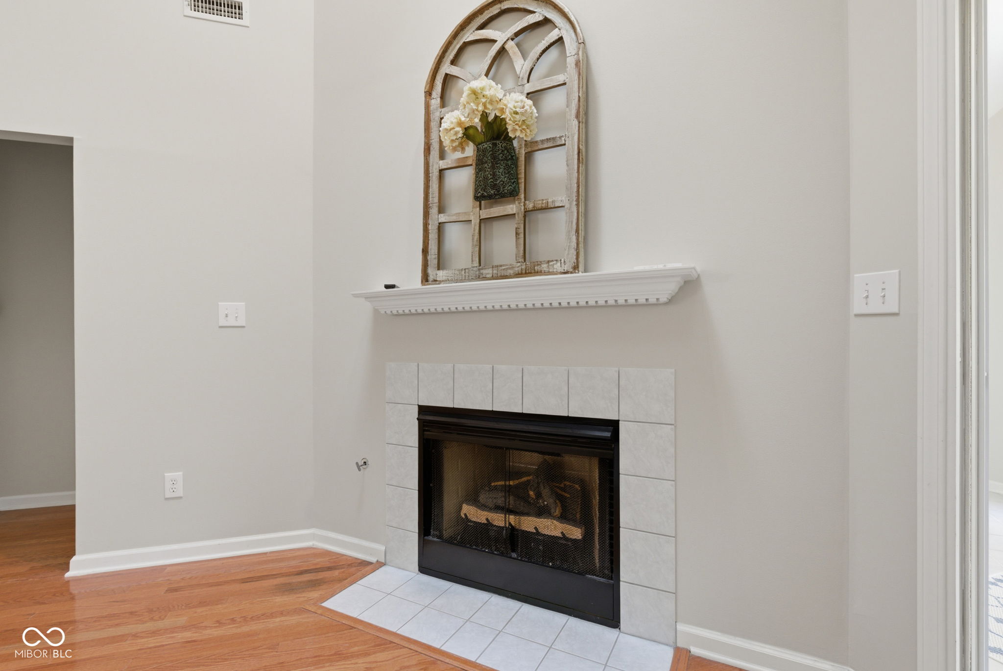 5813 Spruce Knoll Court