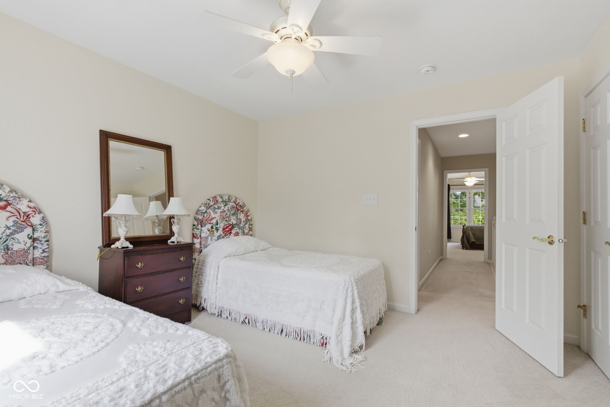 5813 Spruce Knoll Court