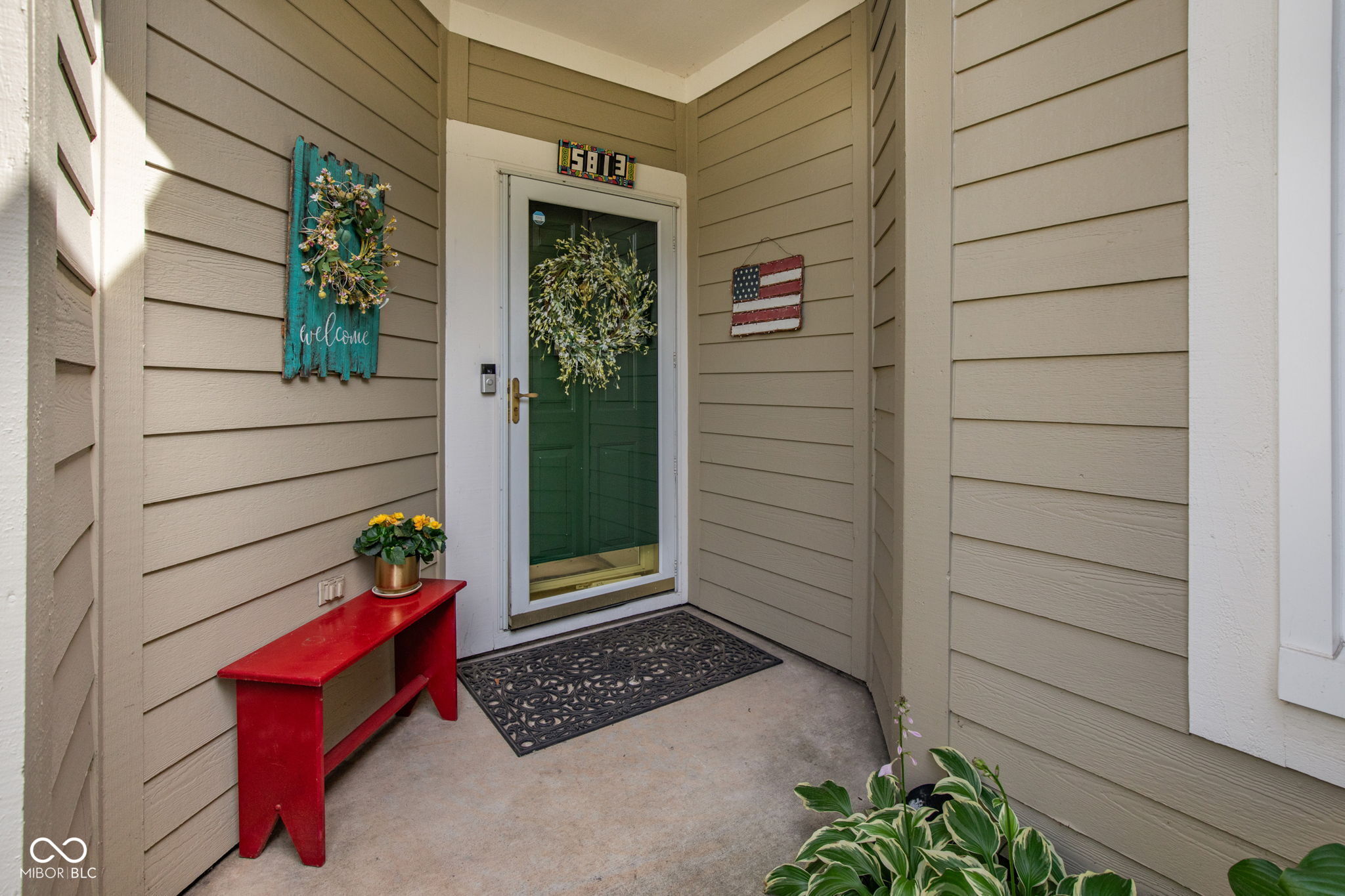 5813 Spruce Knoll Court