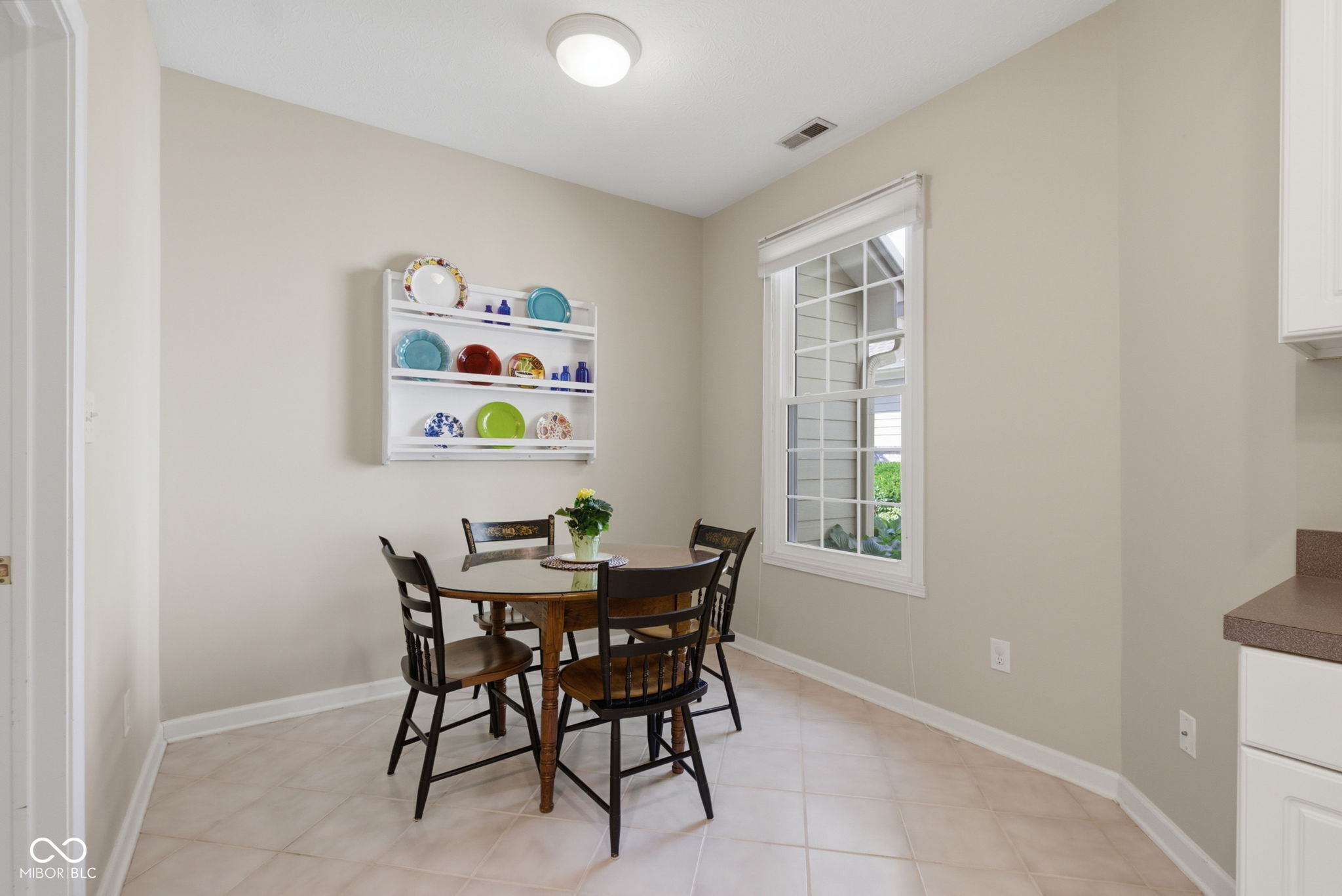 5813 Spruce Knoll Court