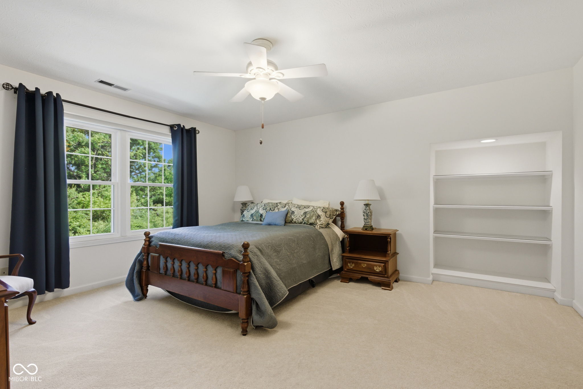 5813 Spruce Knoll Court