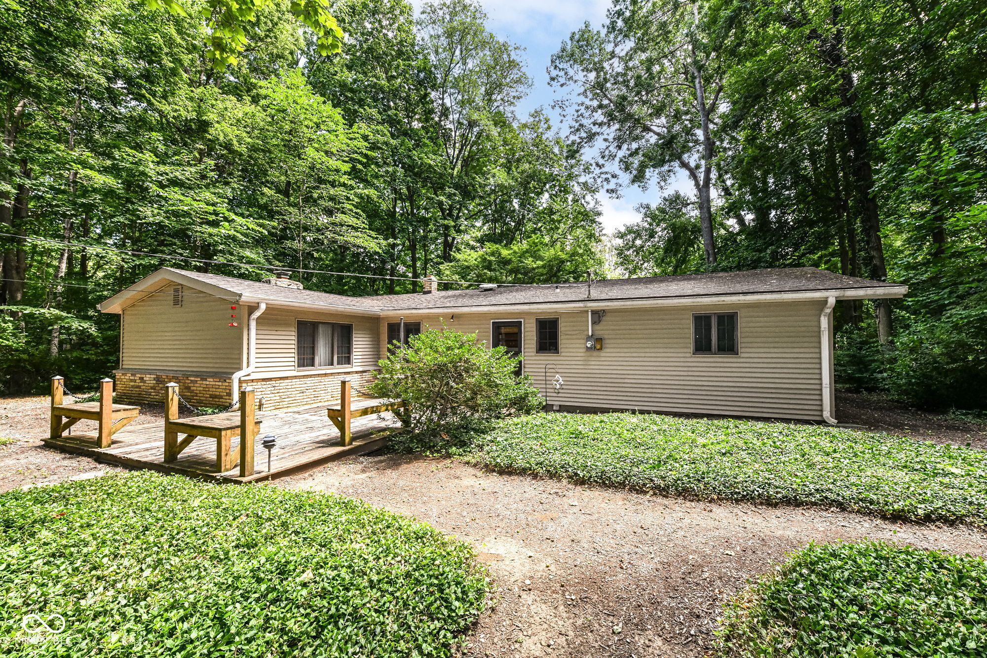 6012 Northwood Drive