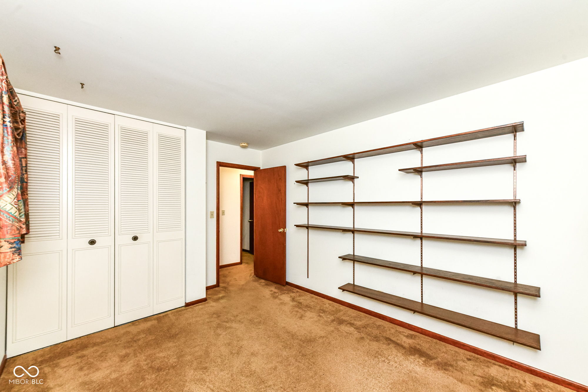 6012 Northwood Drive