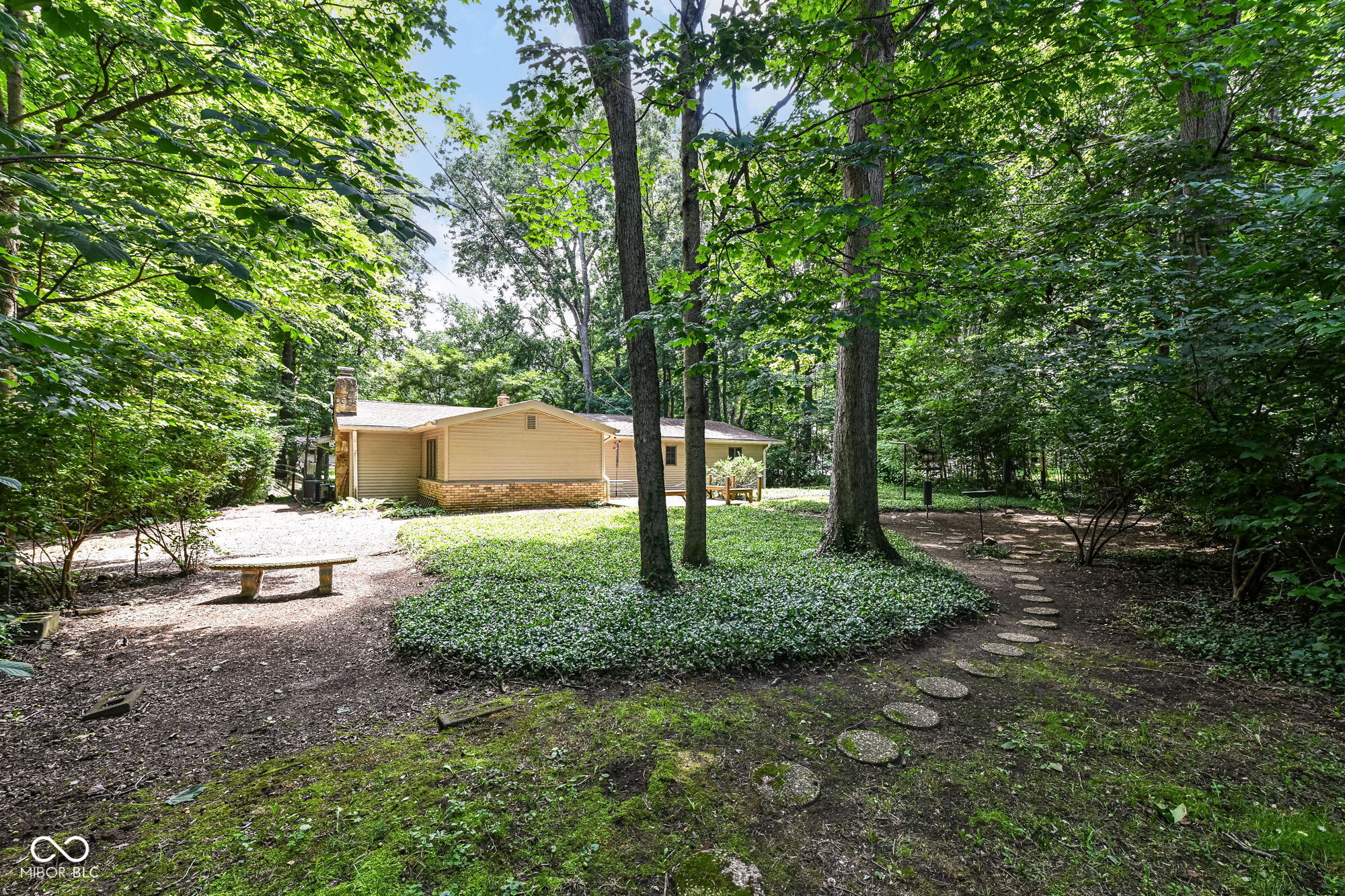 6012 Northwood Drive