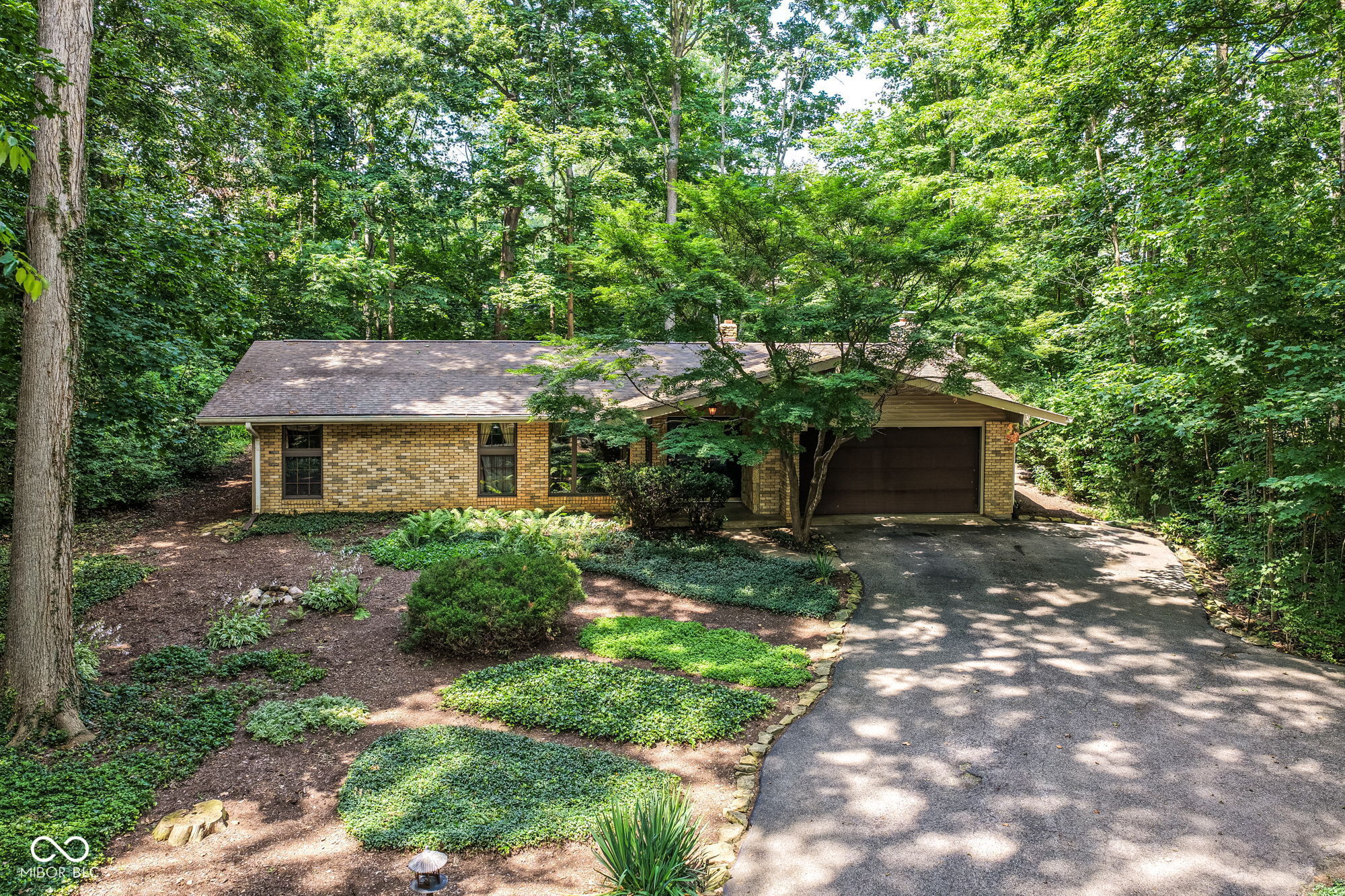 6012 Northwood Drive
