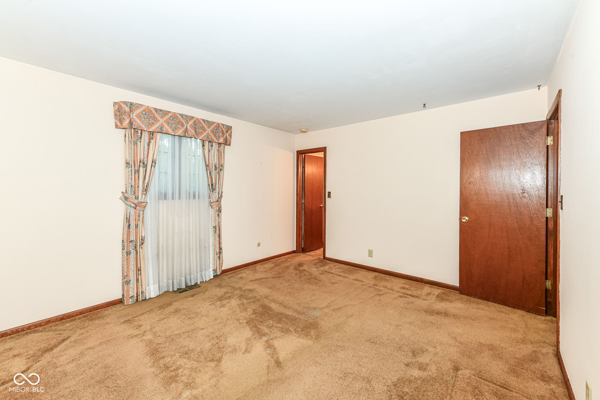 6012 Northwood Drive