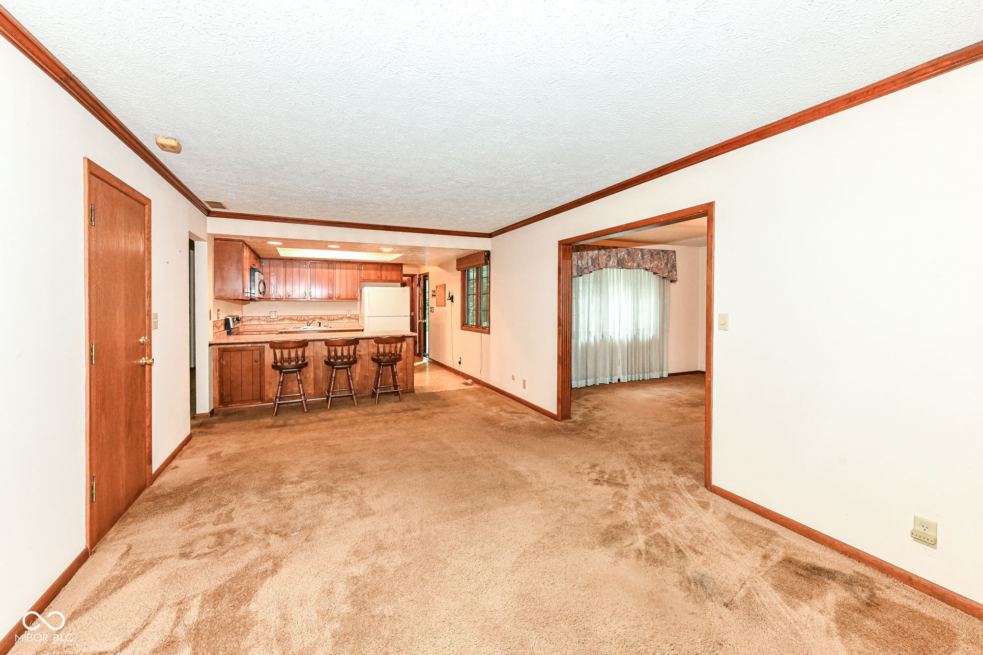 6012 Northwood Drive