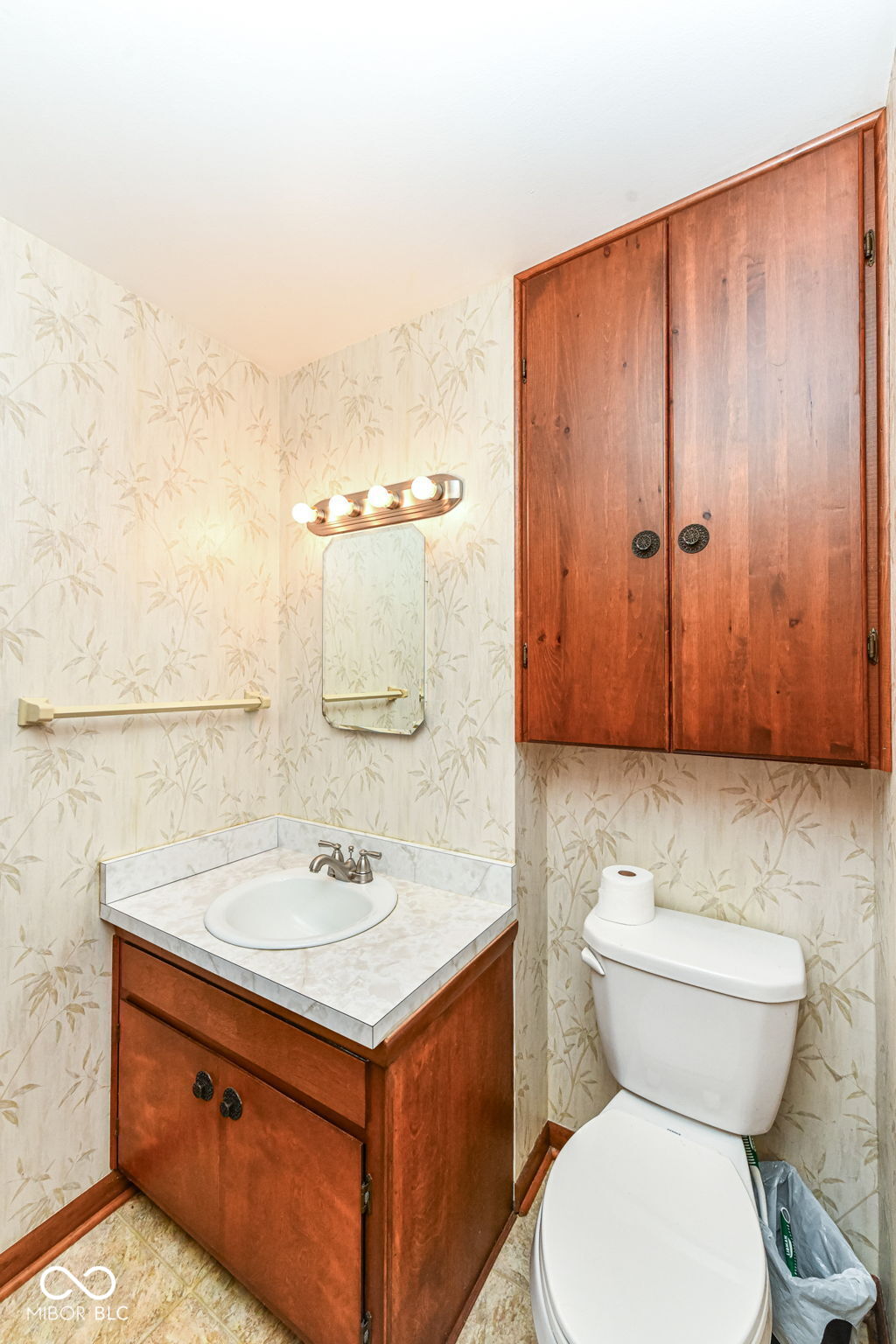 6012 Northwood Drive