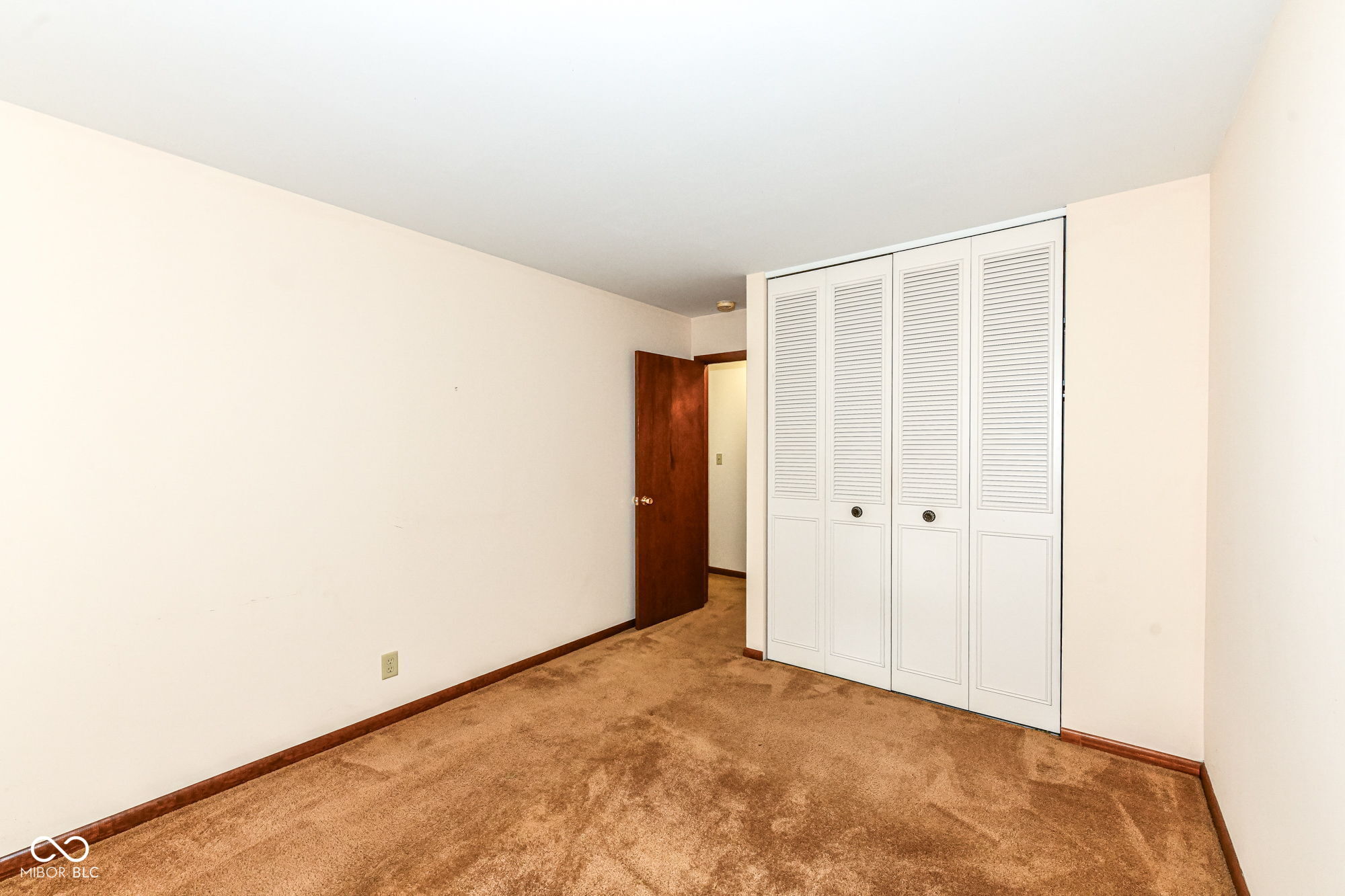 6012 Northwood Drive