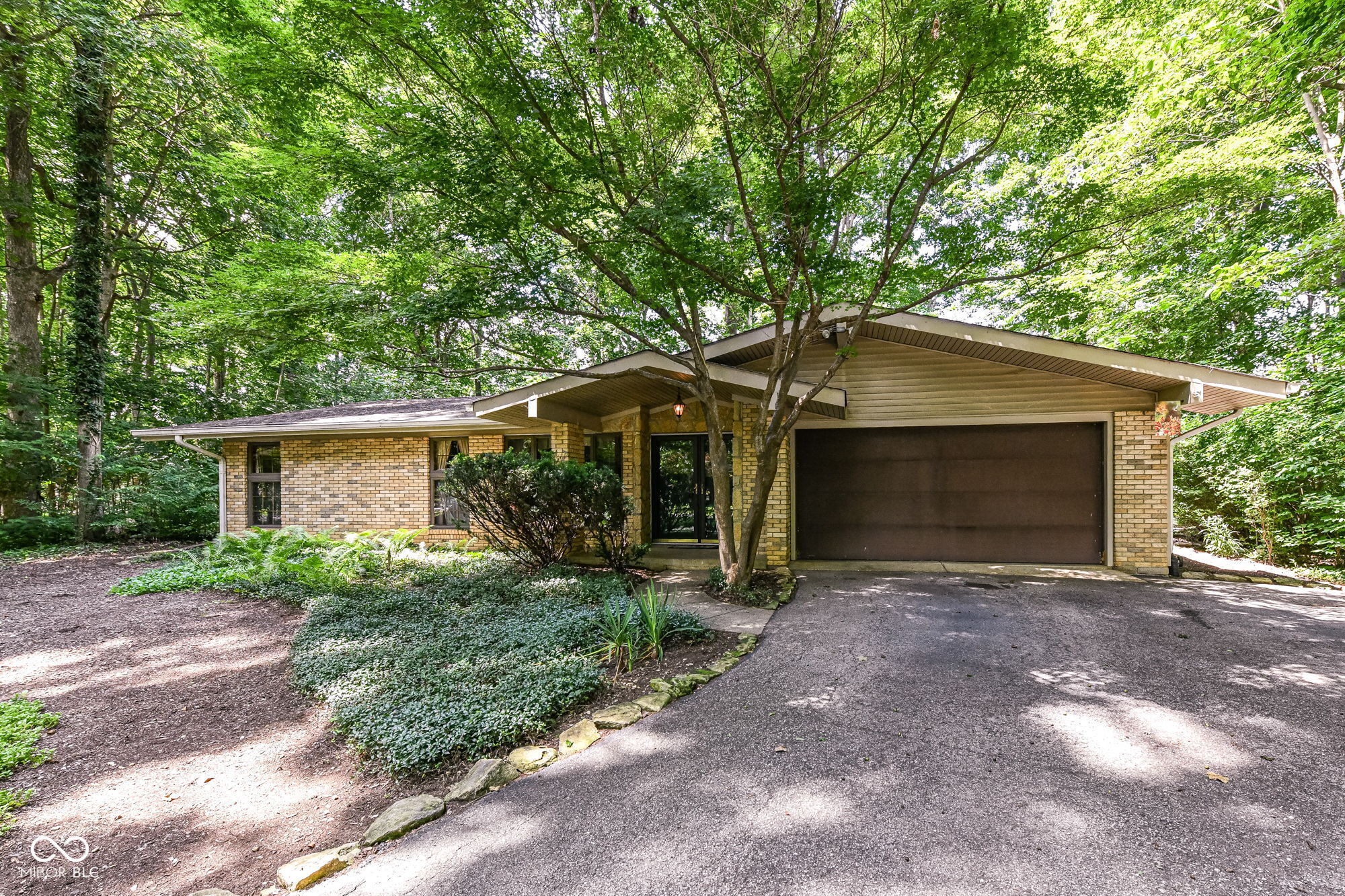 6012 Northwood Drive
