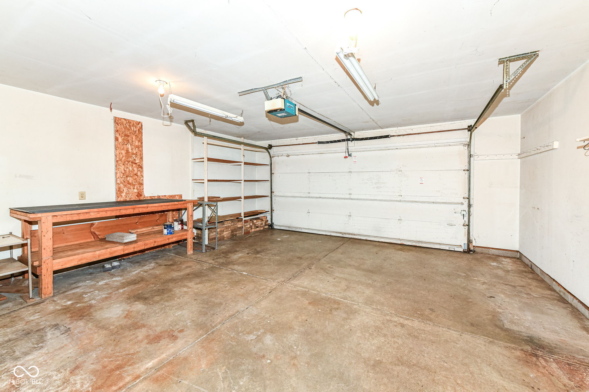 6012 Northwood Drive