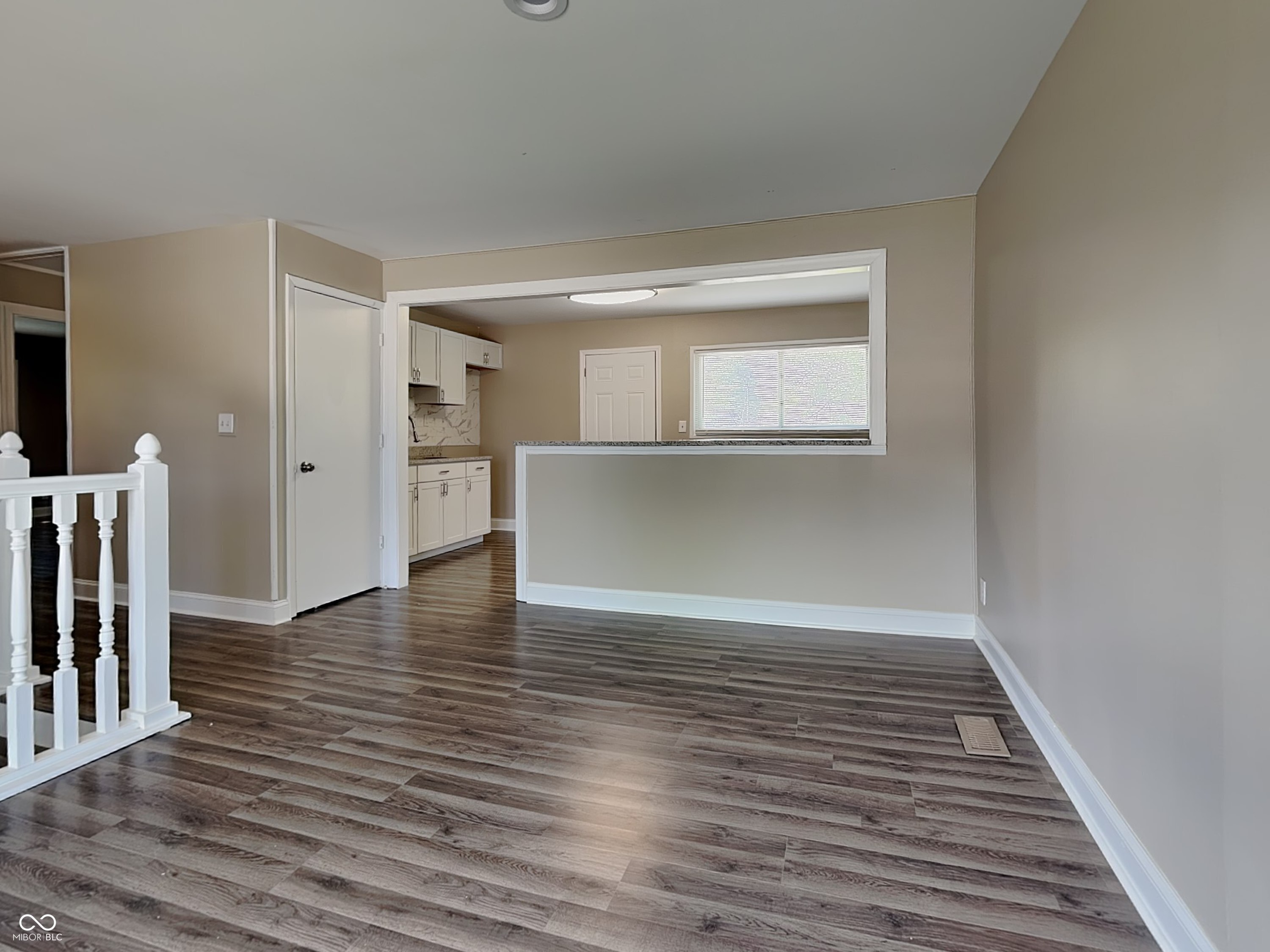 5614 Regency Drive