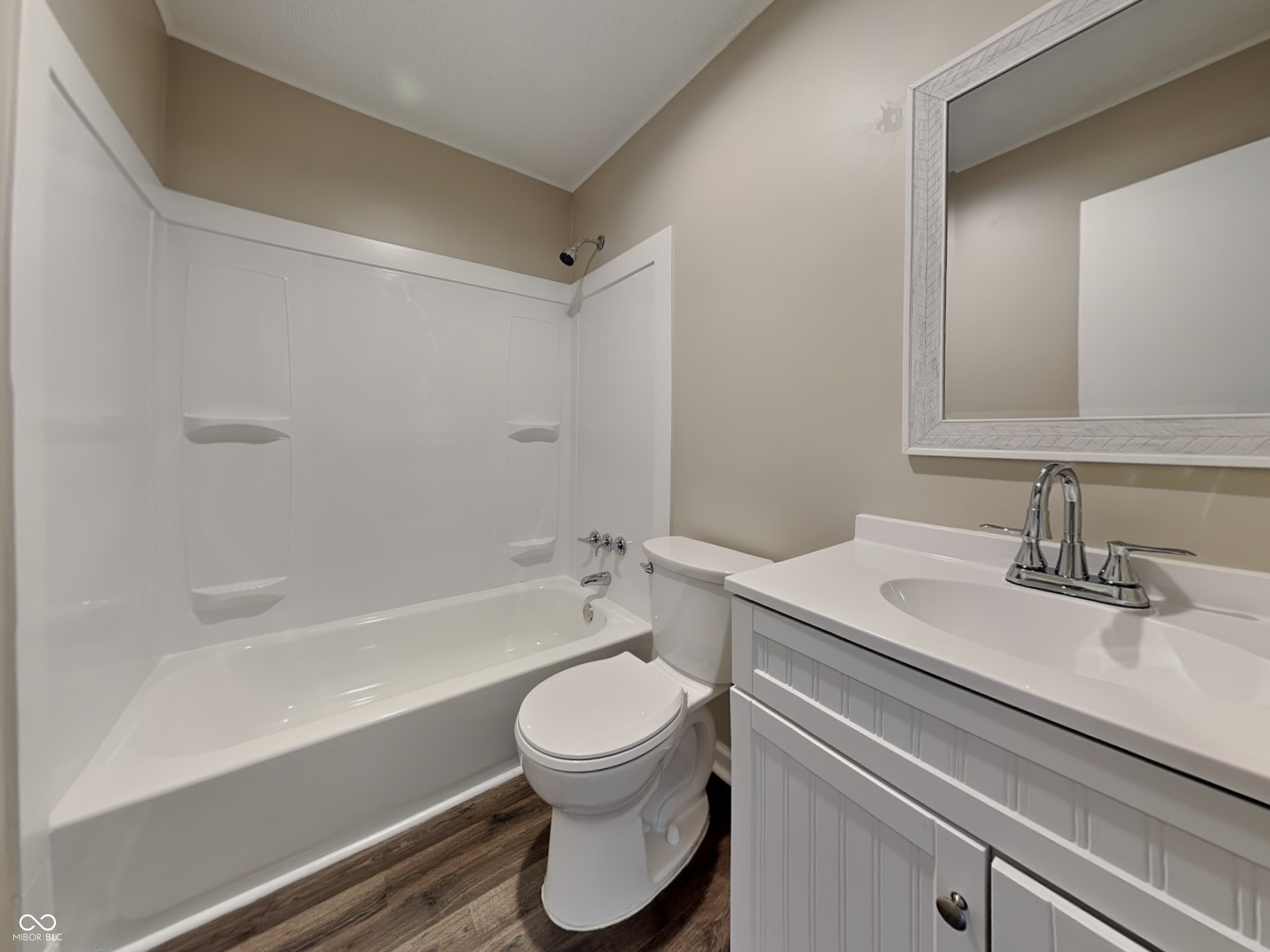 5614 Regency Drive