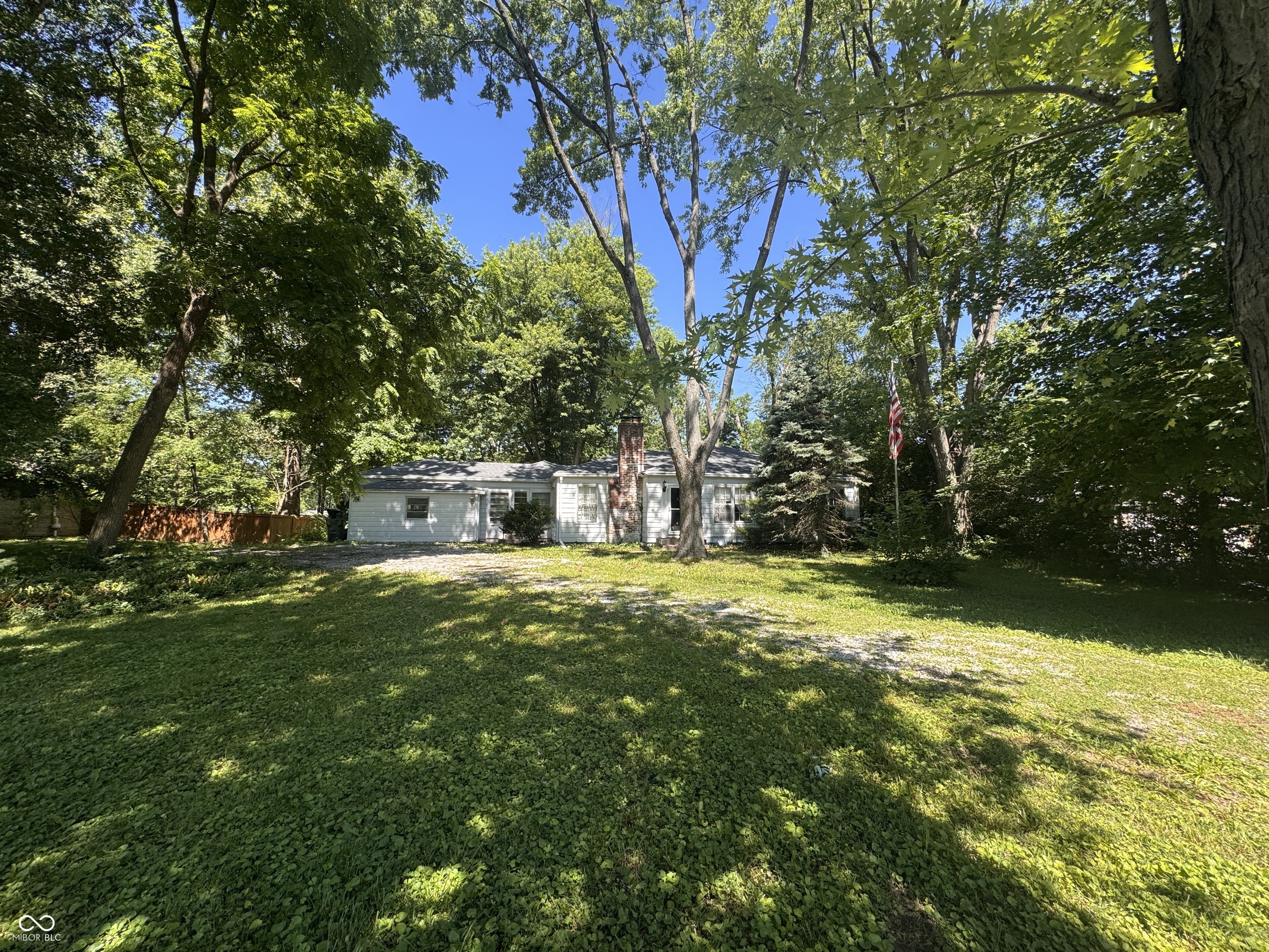 5924 Allisonville