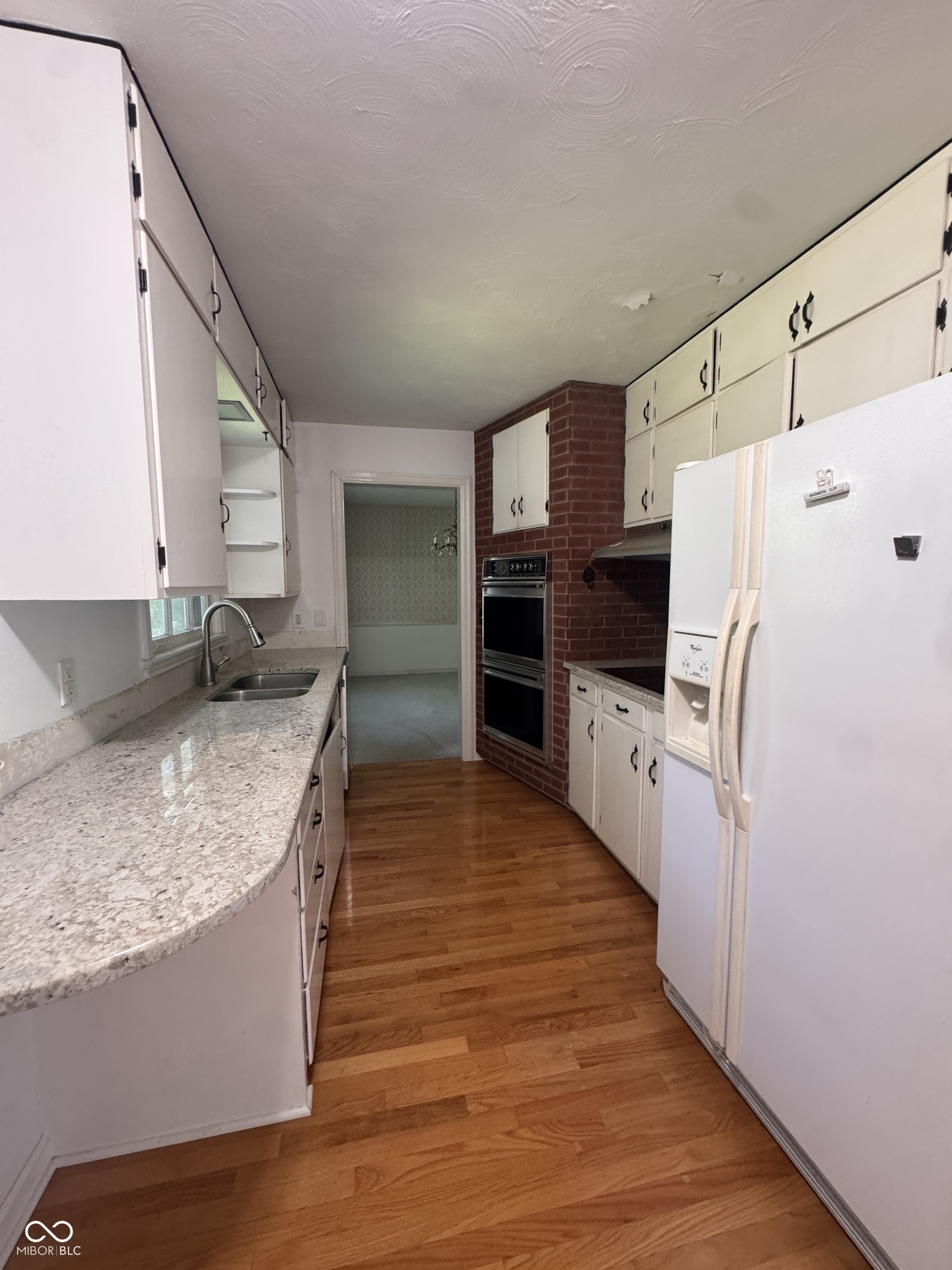 5924 Allisonville