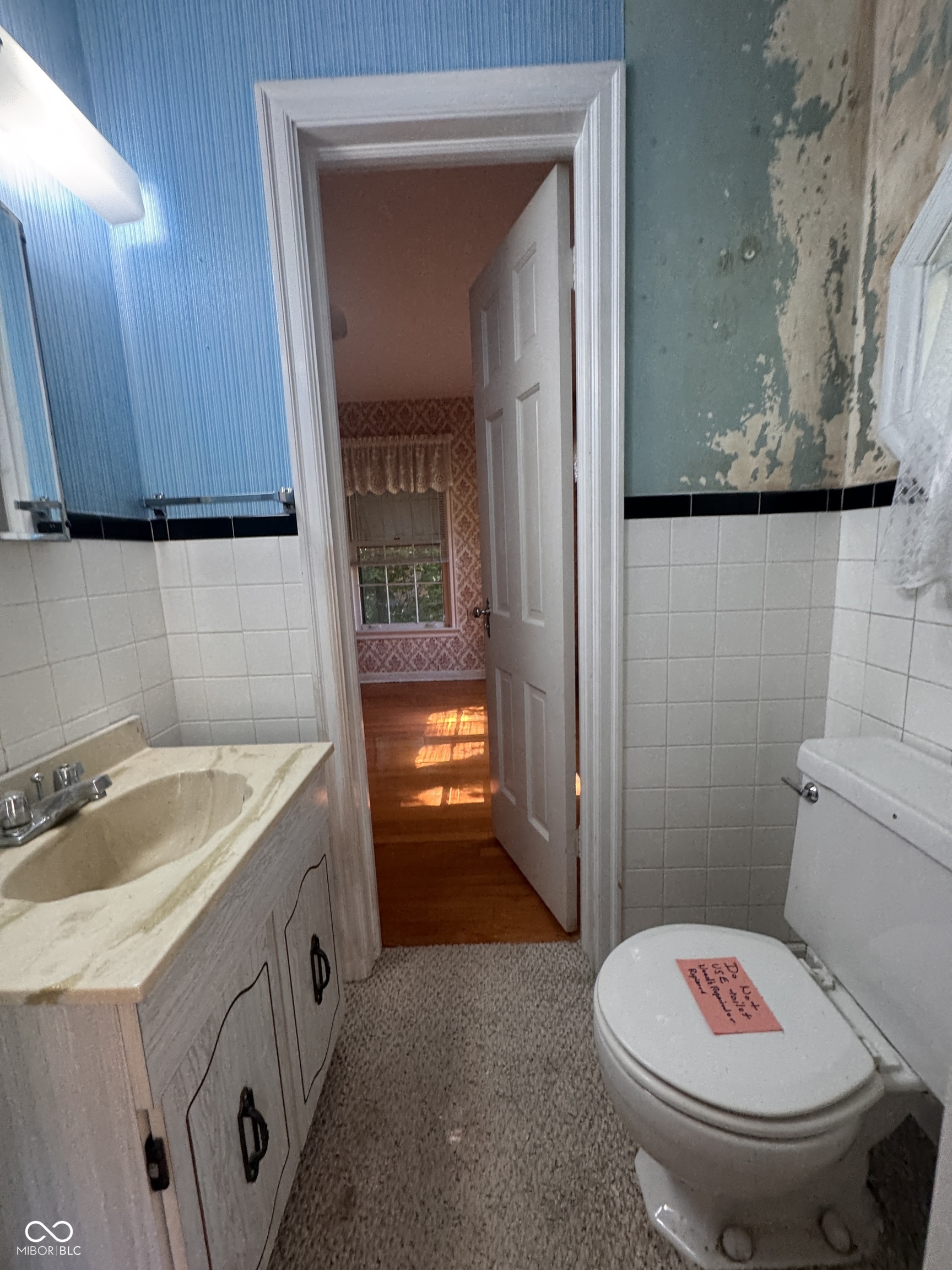 5924 Allisonville