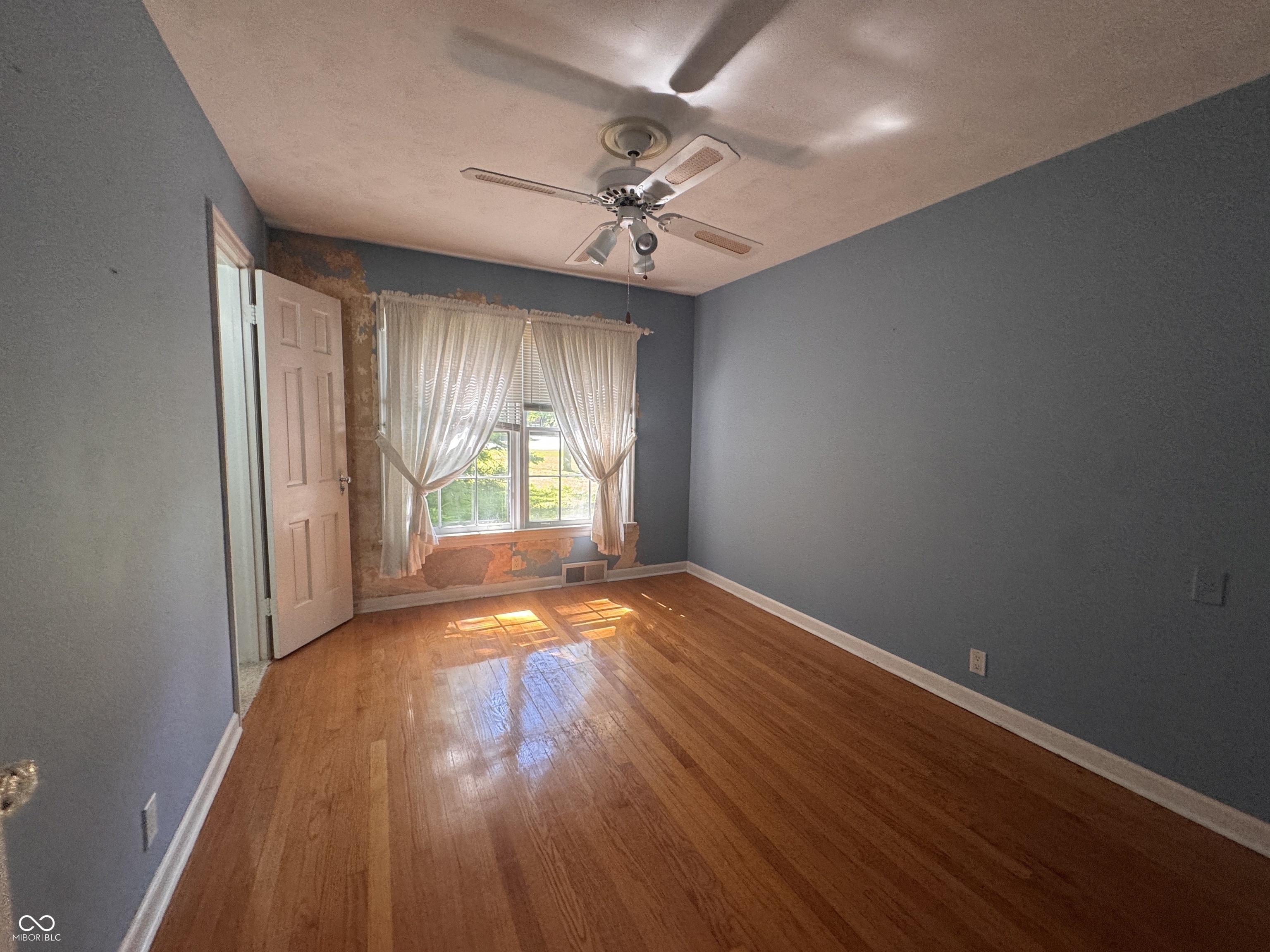 5924 Allisonville