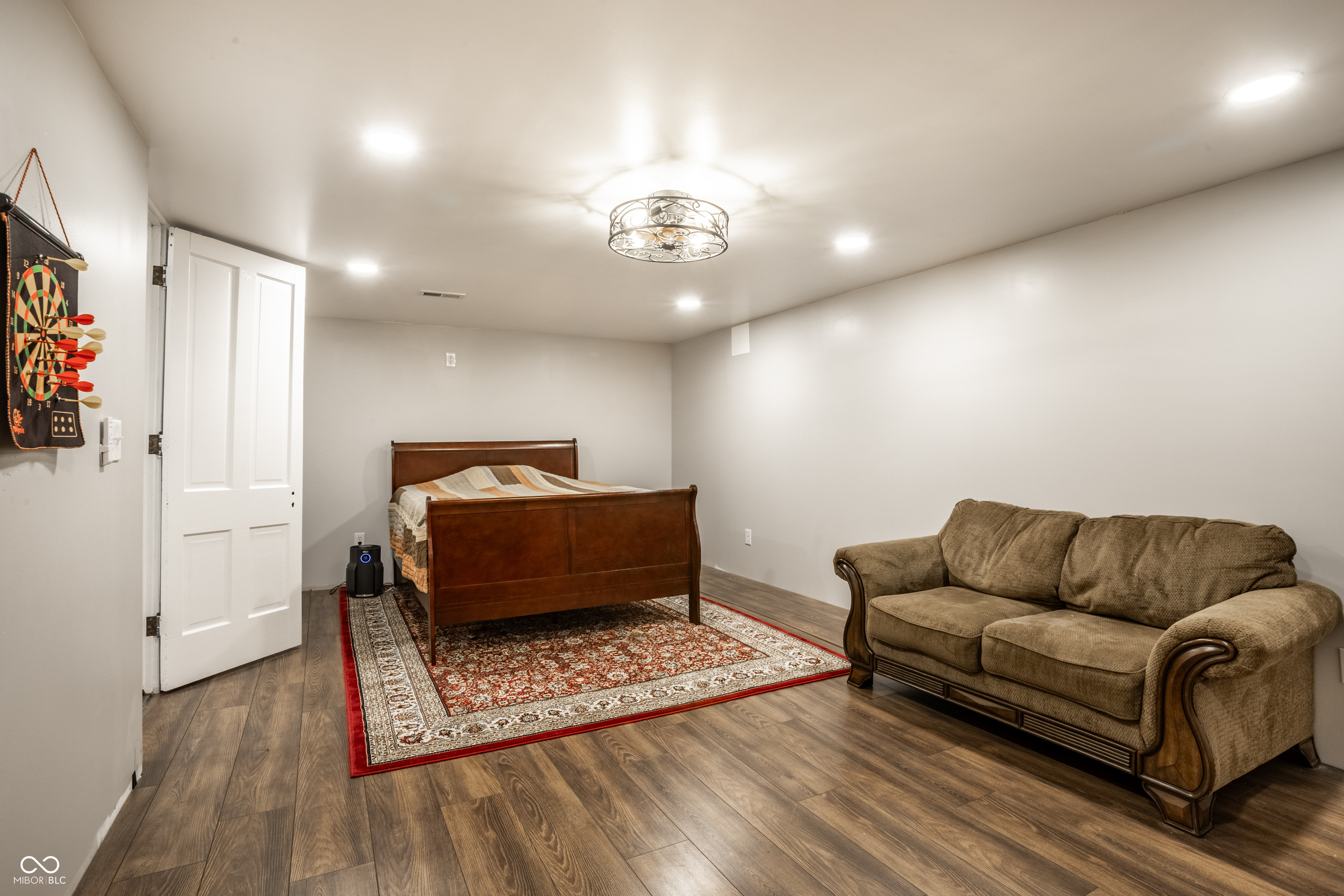 3142 N Capitol Avenue