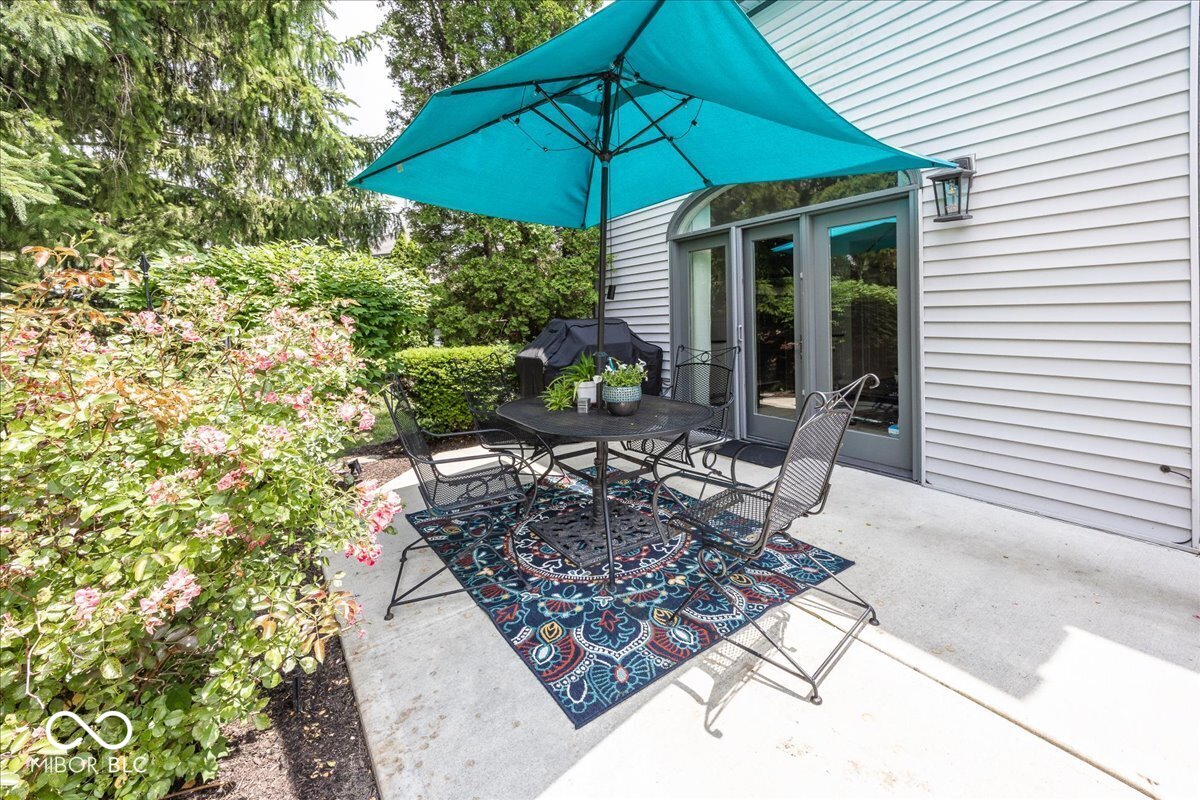 8207 Shorewalk Drive