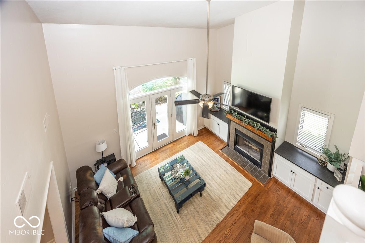 8207 Shorewalk Drive