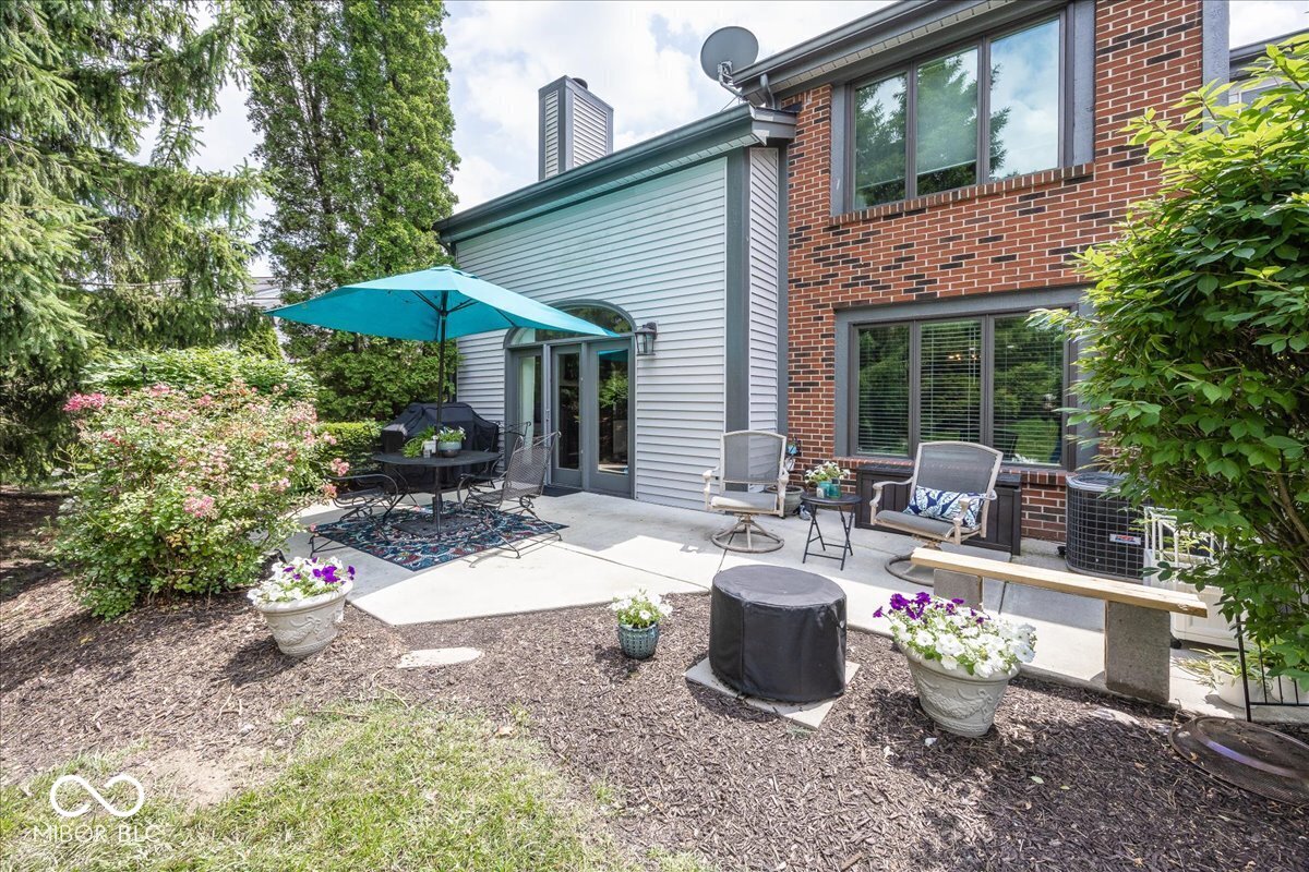 8207 Shorewalk Drive