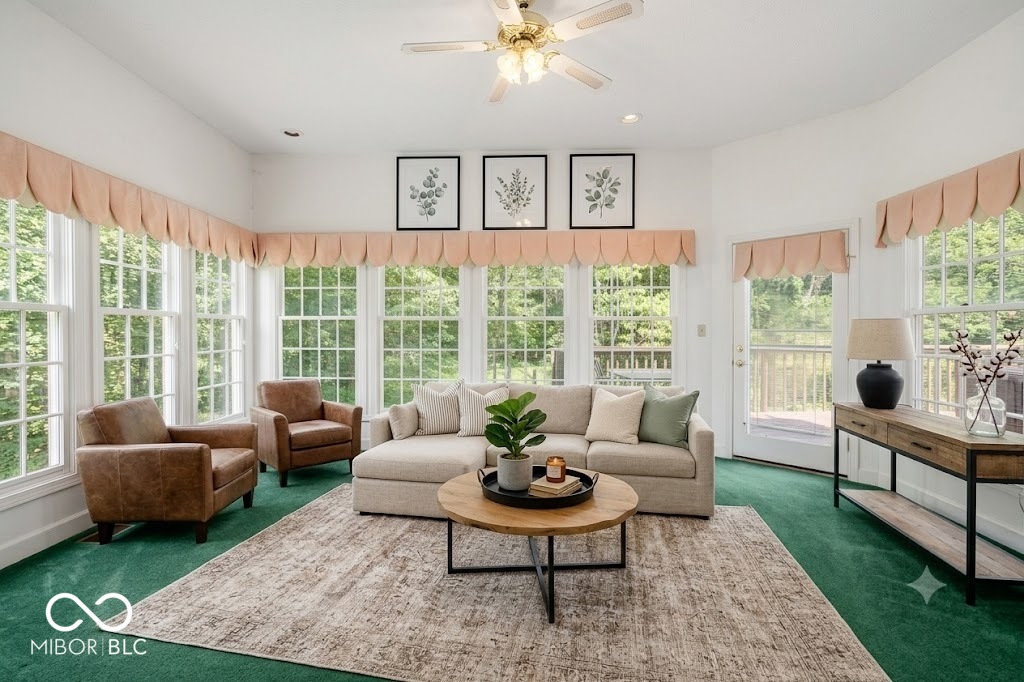 7126 Lakeside Woods Drive