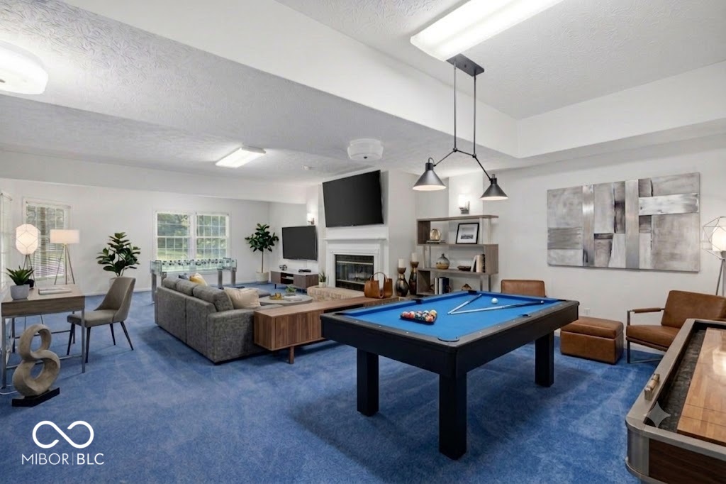 7126 Lakeside Woods Drive