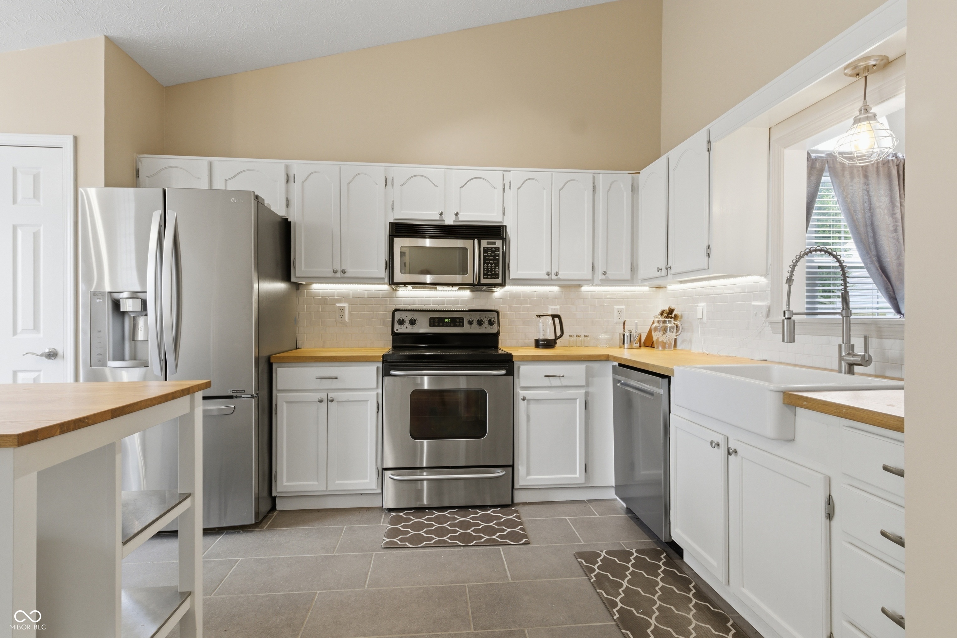 13847 Waycross Drive