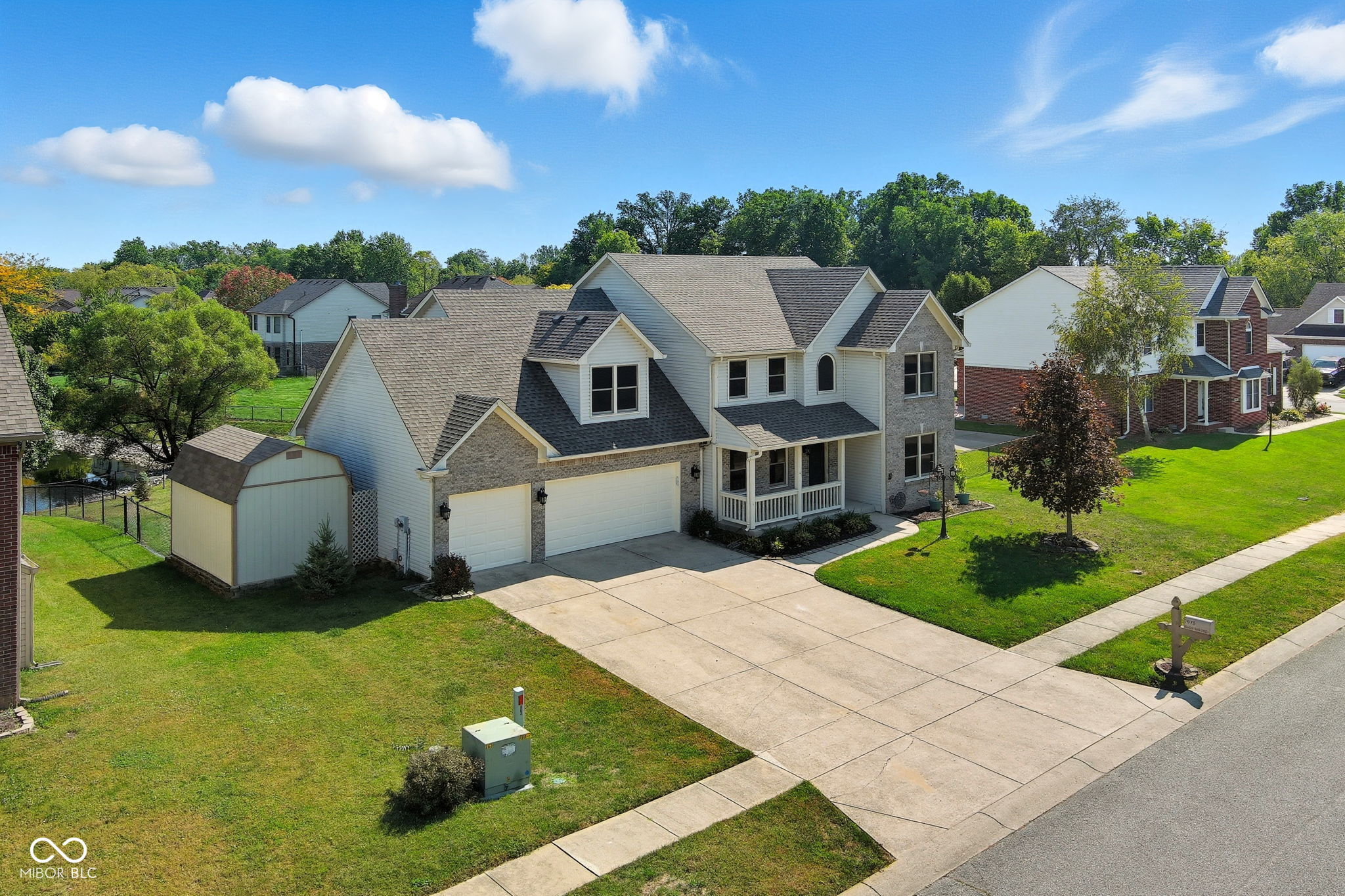 7975 Meadow Bend Circle