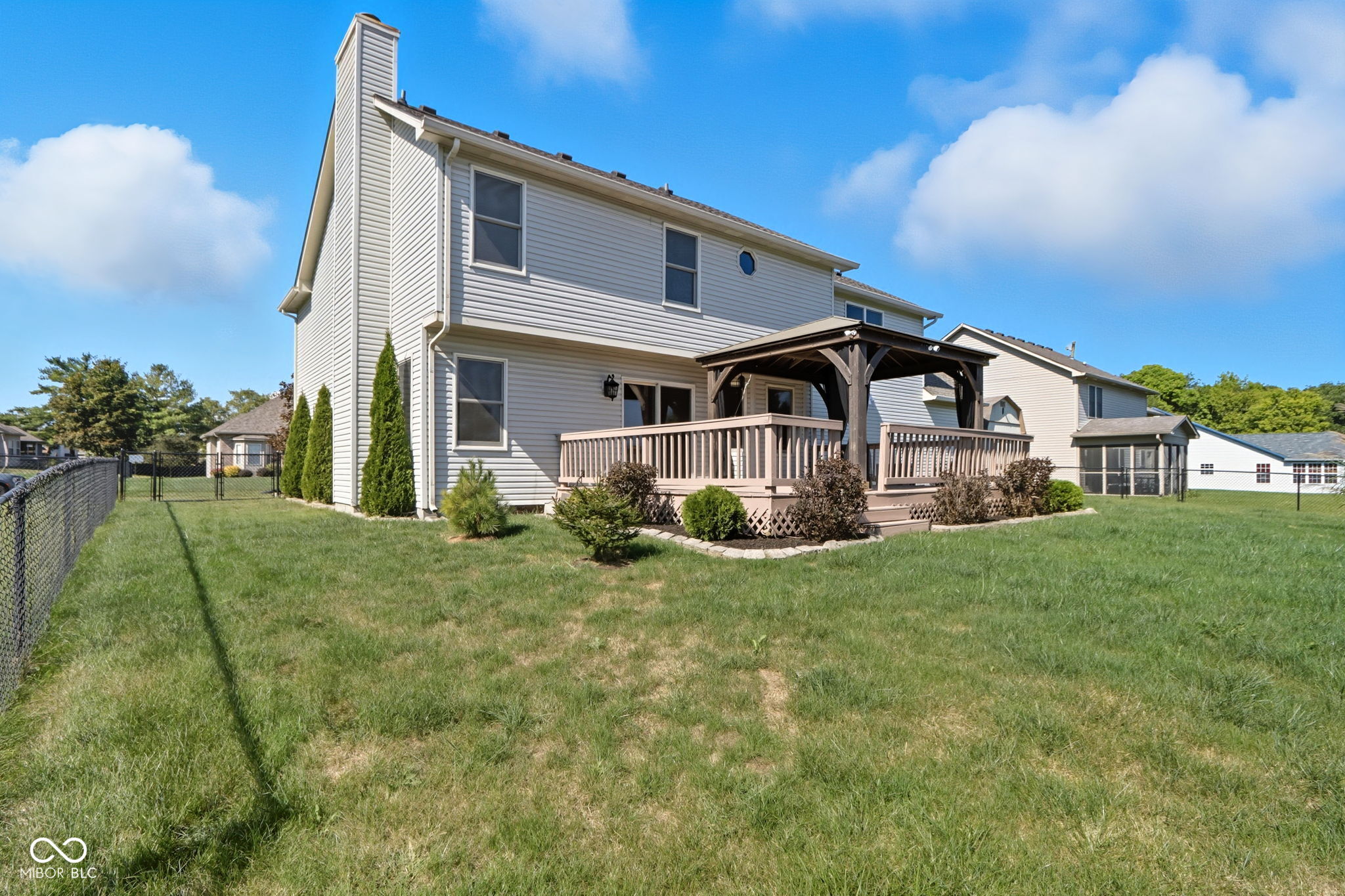 7975 Meadow Bend Circle