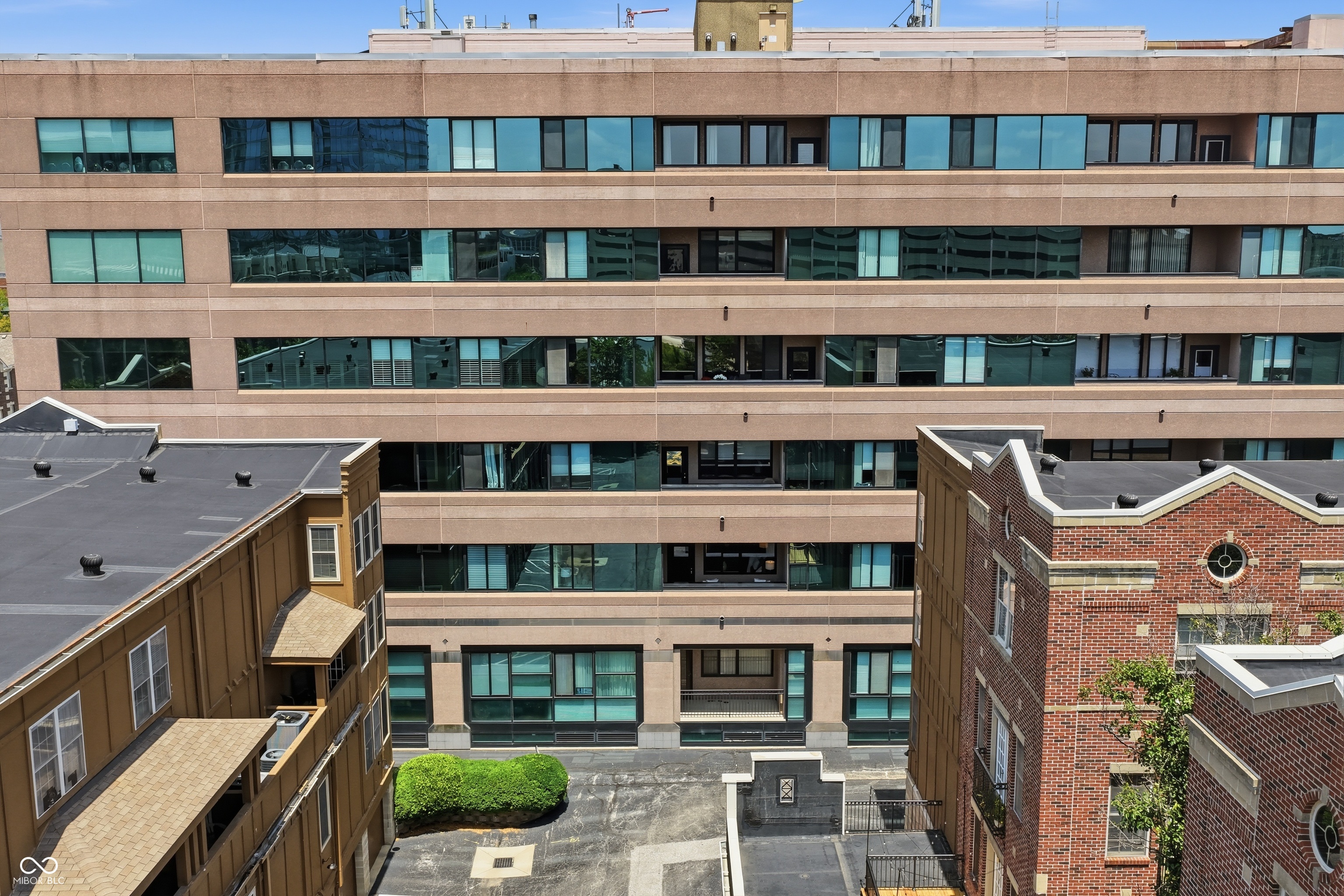 225 N New Jersey Street Unit: APT 23