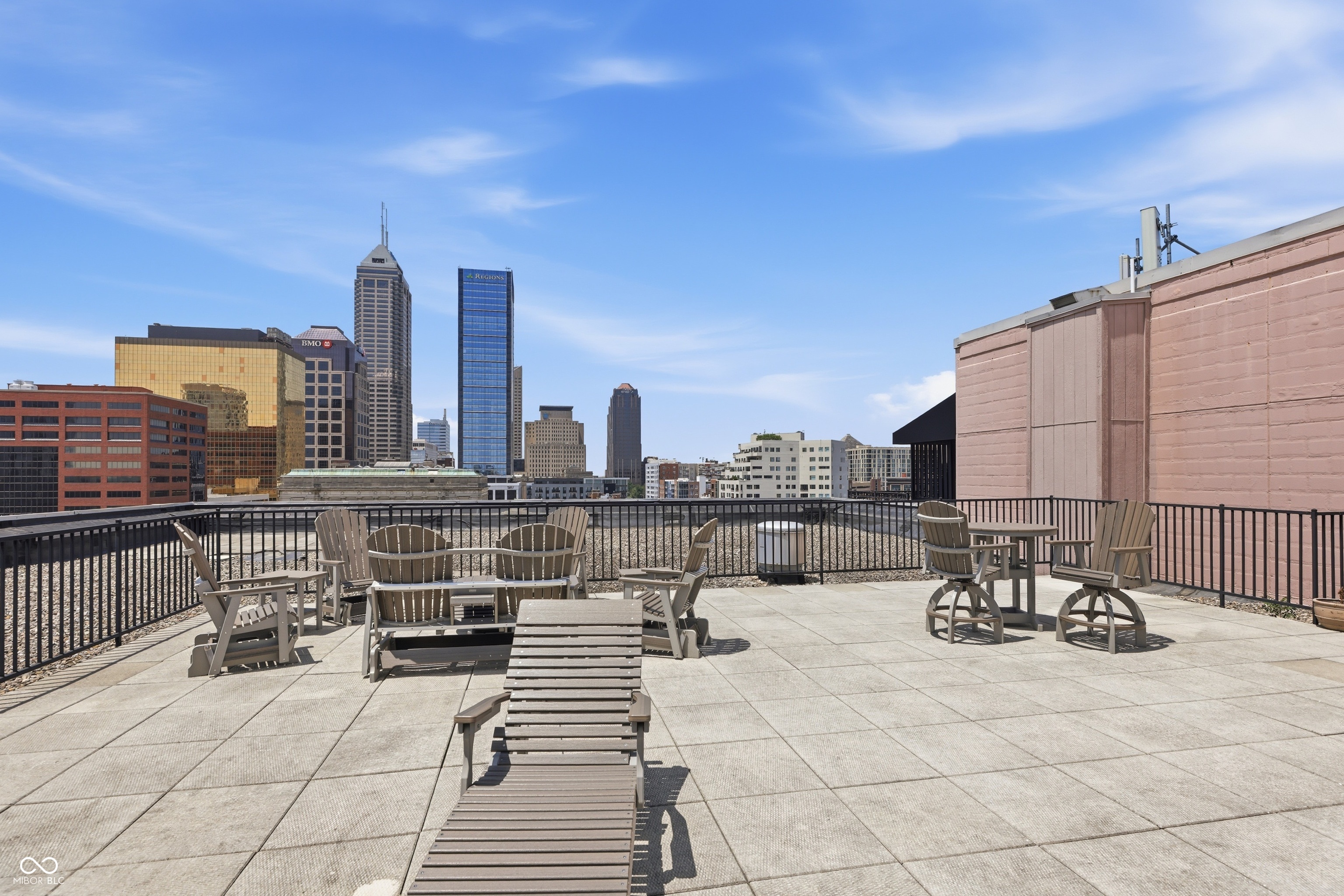 225 N New Jersey Street Unit: APT 23
