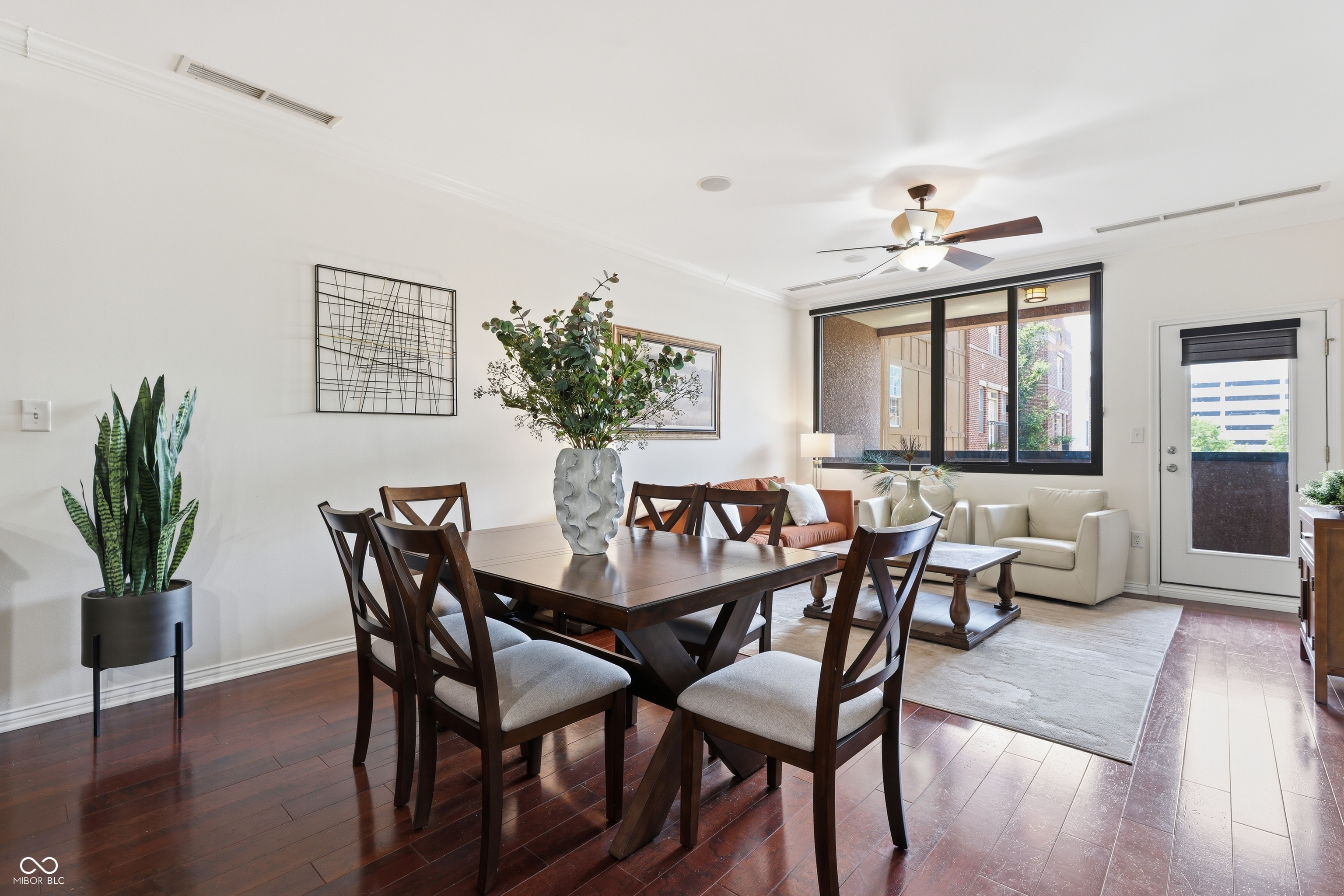 225 N New Jersey Street Unit: APT 23