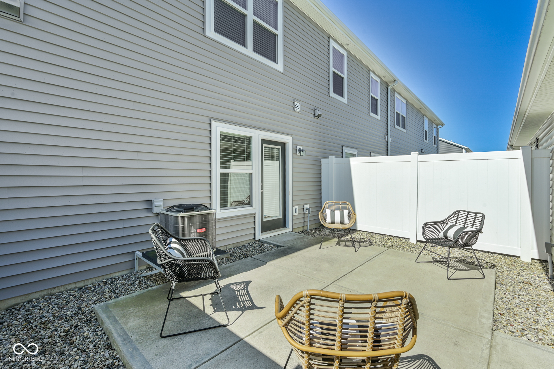 3564 Thomas Jefferson Street