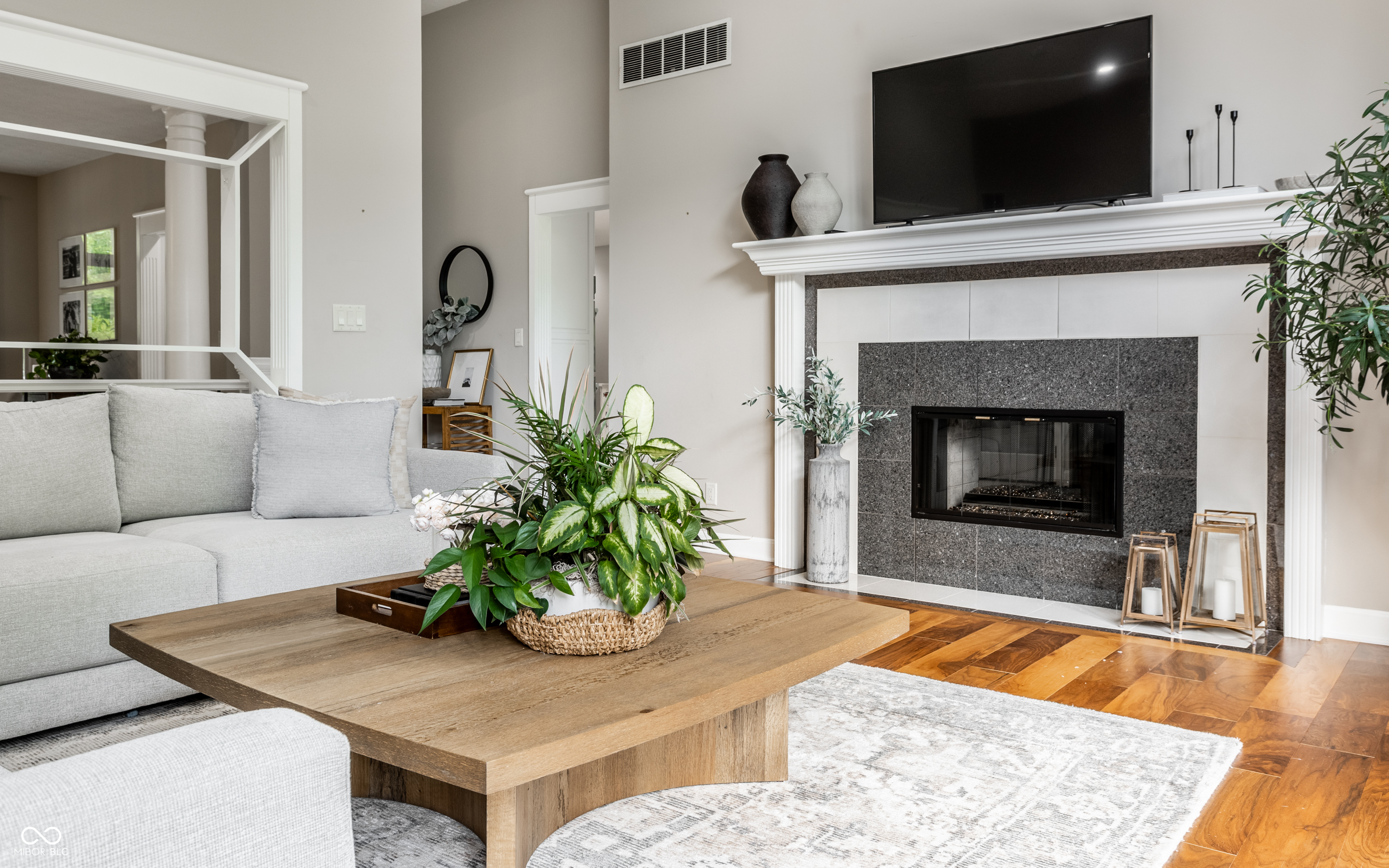 8040 88th Street W