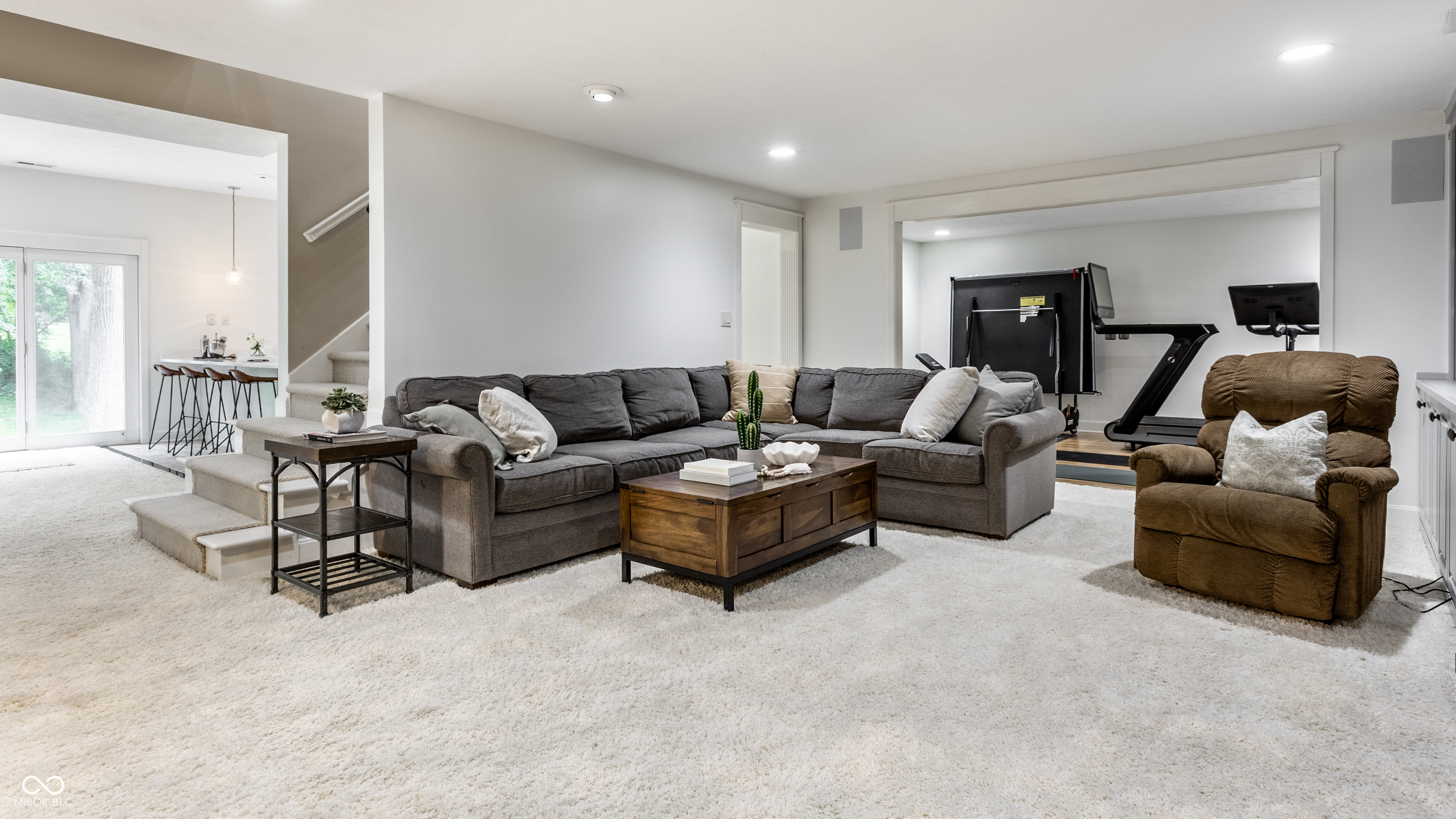 8040 88th Street W